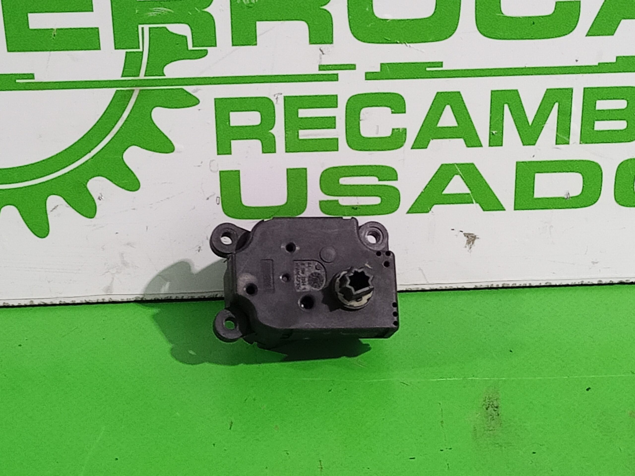 motor_apertura_trampillas_3m5h19e616_ford_s_max_ca1_1_8_tdci_cat