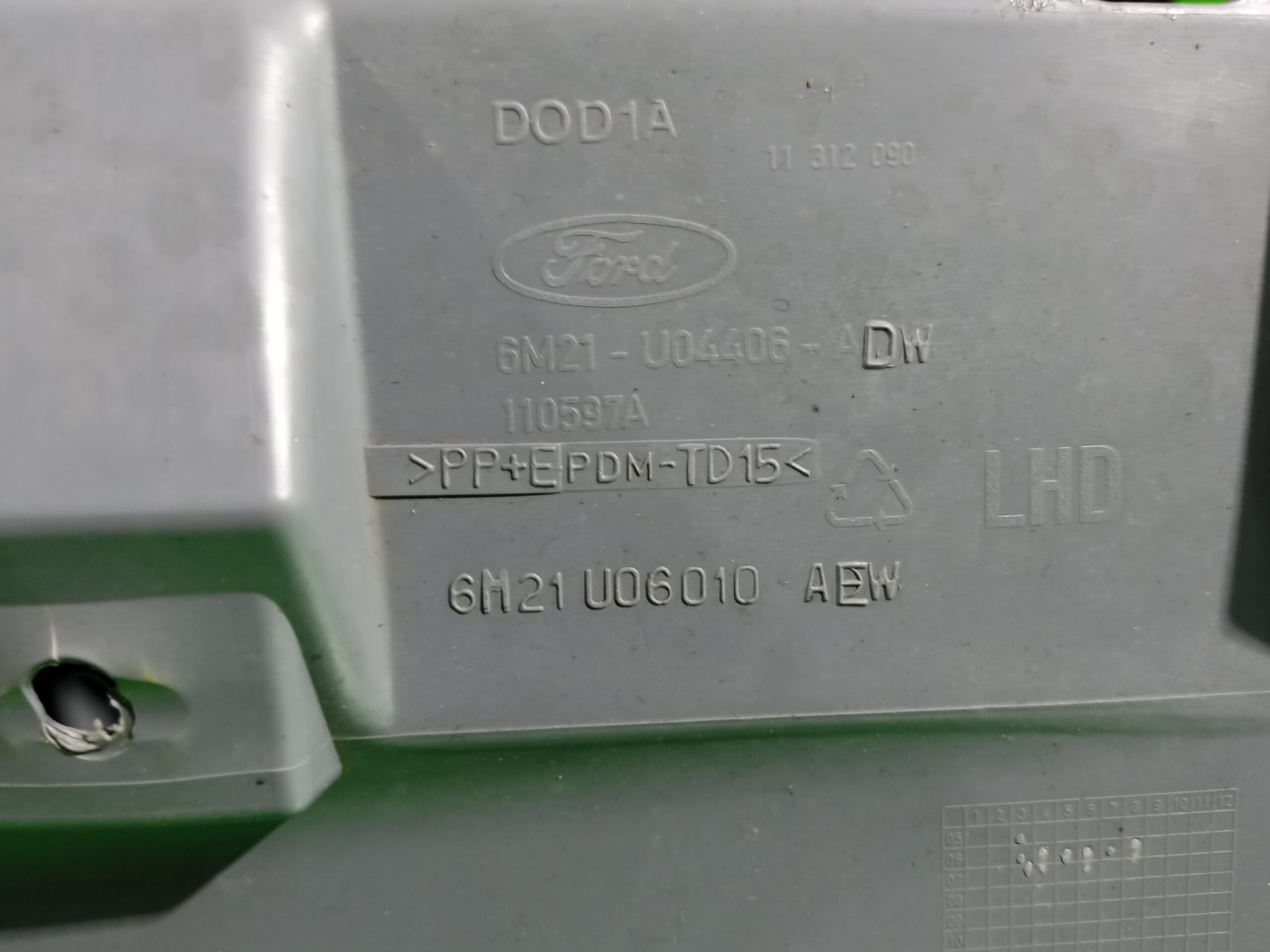 guantera_6m21u06010_6m21u04406_ford_s_max_ca1_1_8_tdci_cat