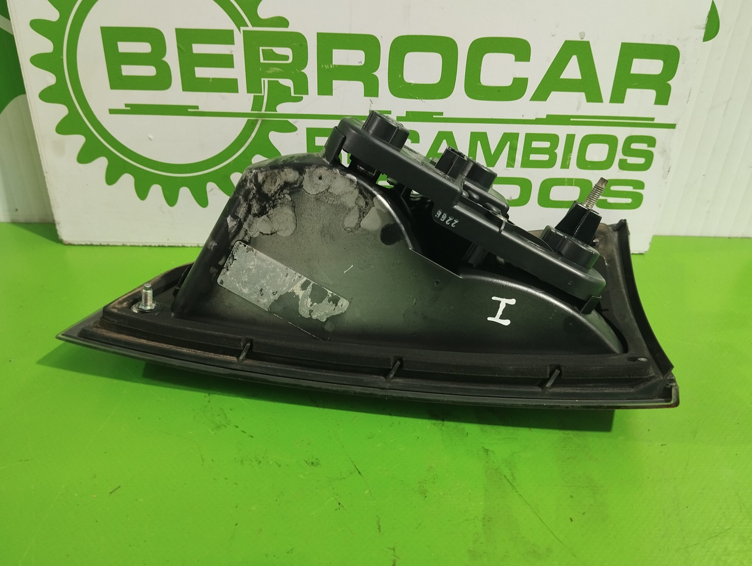 piloto_trasero_izquierdo_162493_ford_s_max_ca1_1_8_tdci_cat