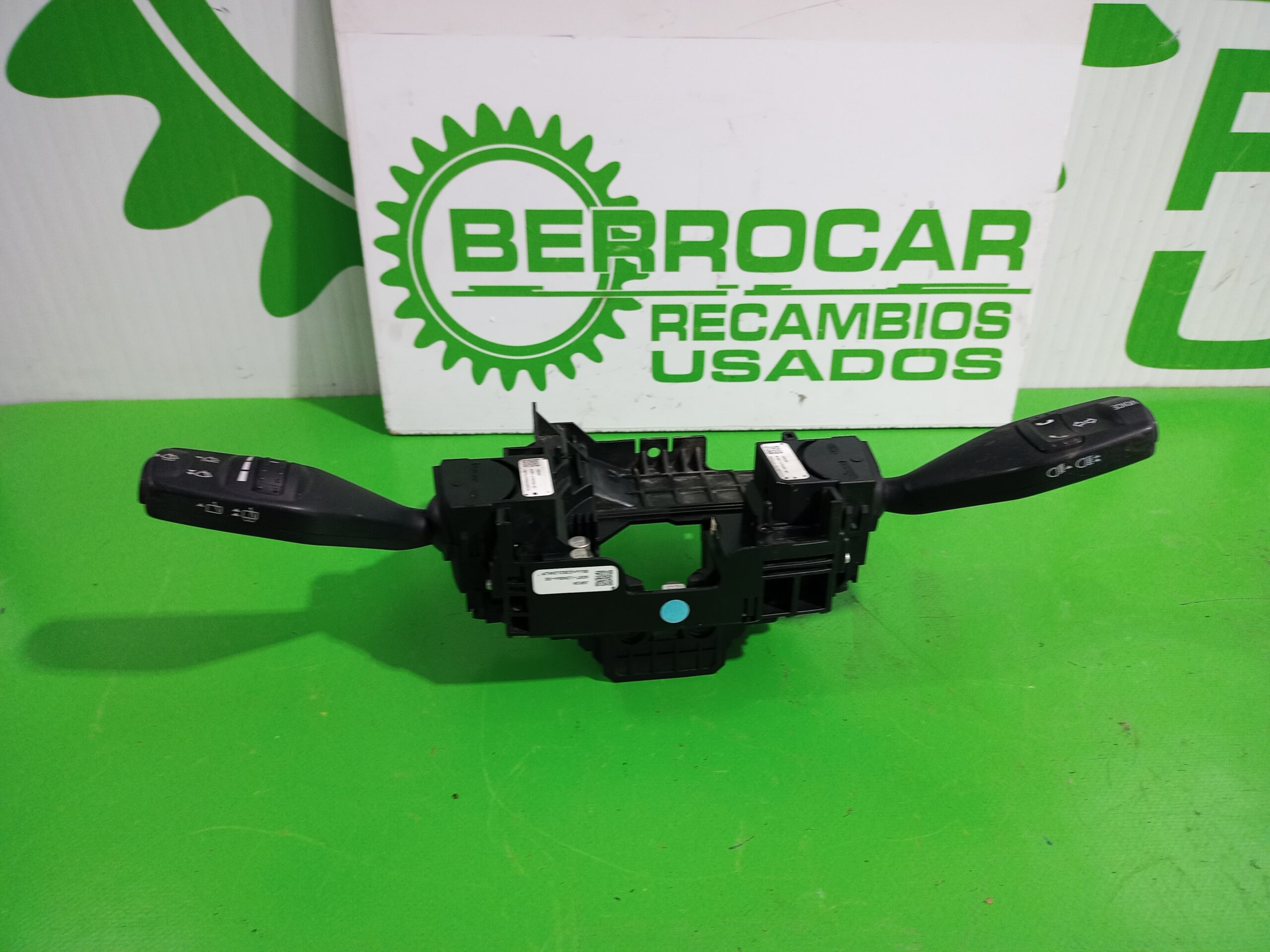 mando_multifuncion_6g9t13n064de_ford_s_max_ca1_1_8_tdci_cat