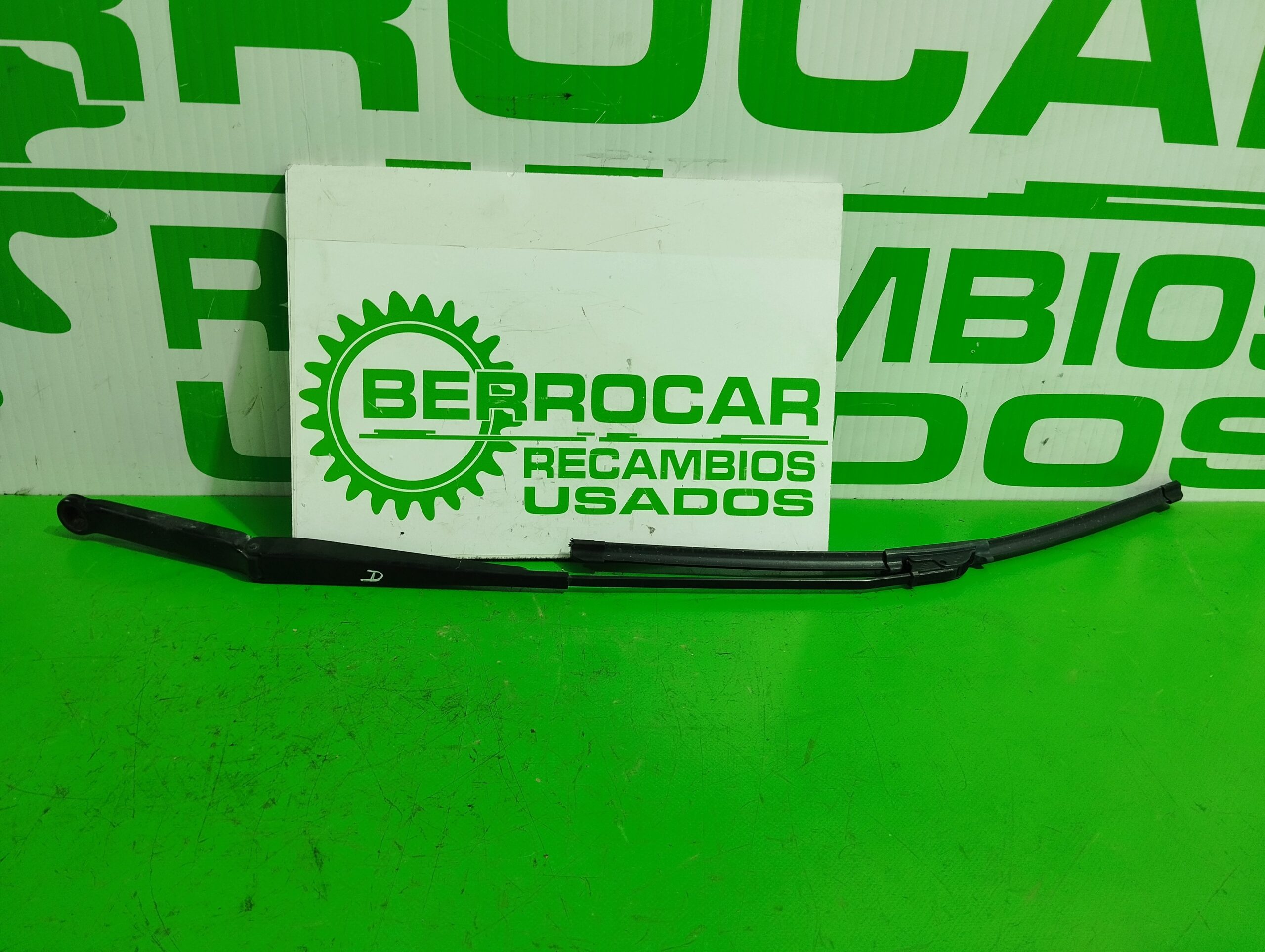 brazo_limpia_delantero_derecho_705166802_bmw_x3_e83_2_0_16v_diesel_cat