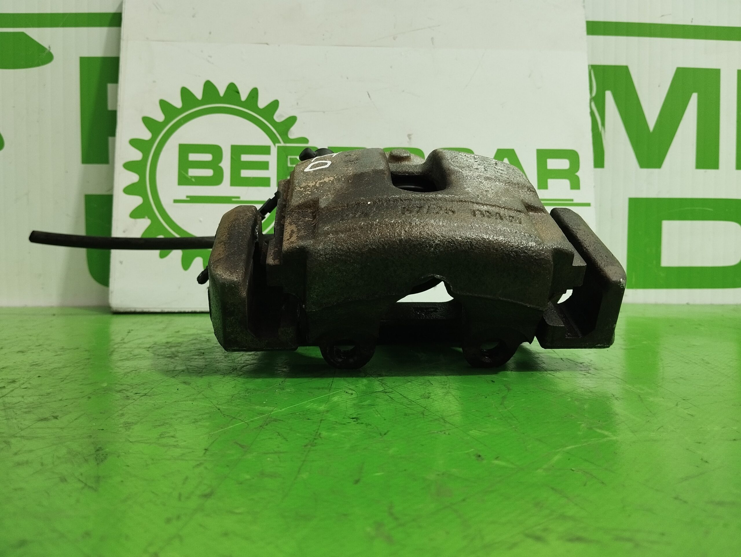 pinza_de_freno_delantera_izquierda_34116765881_bmw_x3_e83_2_0_16v_diesel_cat