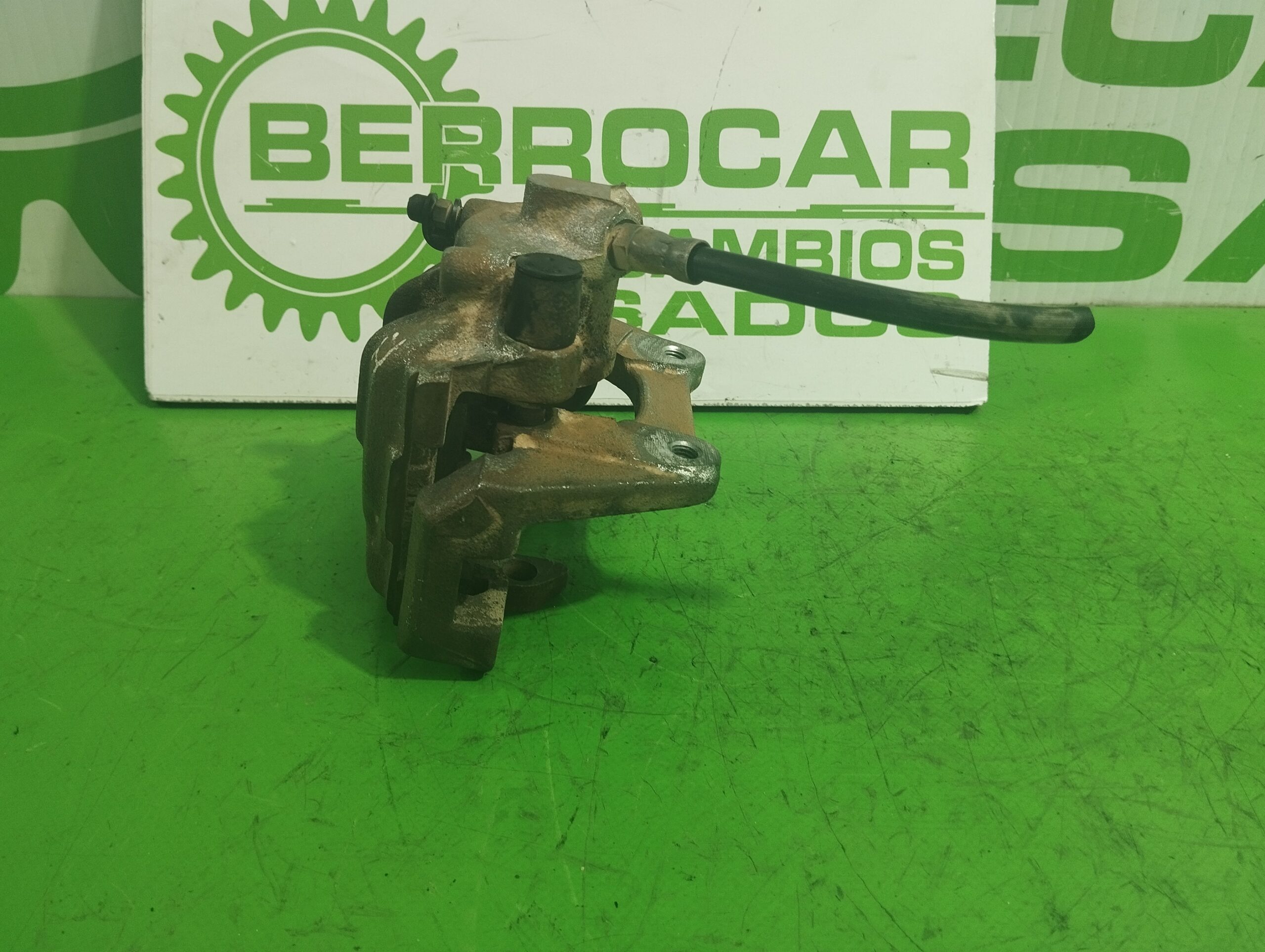 pinza_de_freno_trasera_izquierda_34216765883_bmw_x3_e83_2_0_16v_diesel_cat