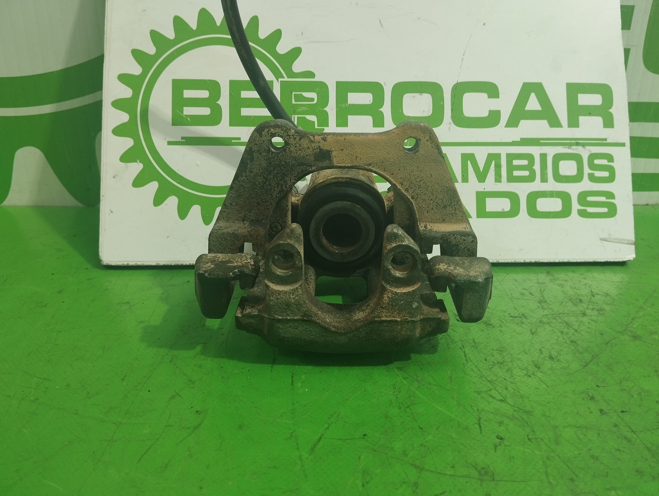 pinza_de_freno_trasera_izquierda_34216765883_bmw_x3_e83_2_0_16v_diesel_cat