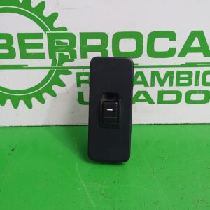 mando_elevalunas_delantero_izquierdo_yud501070pvj_land_rover_range_rover_sport_3_6_td_v8