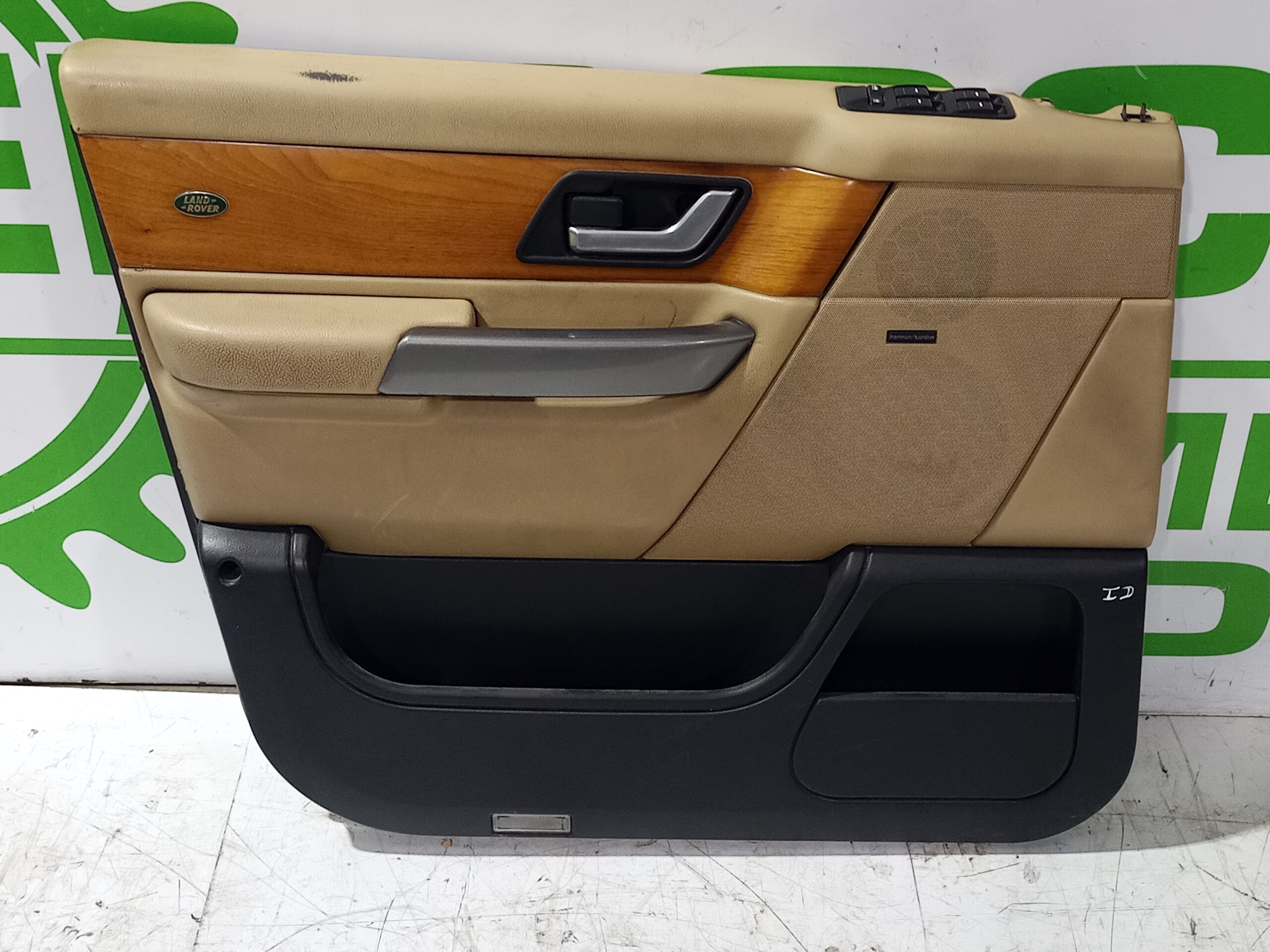 guarnecido_puerta_delantera_izquierda_ejbs02191_land_rover_range_rover_sport_3_6_td_v8