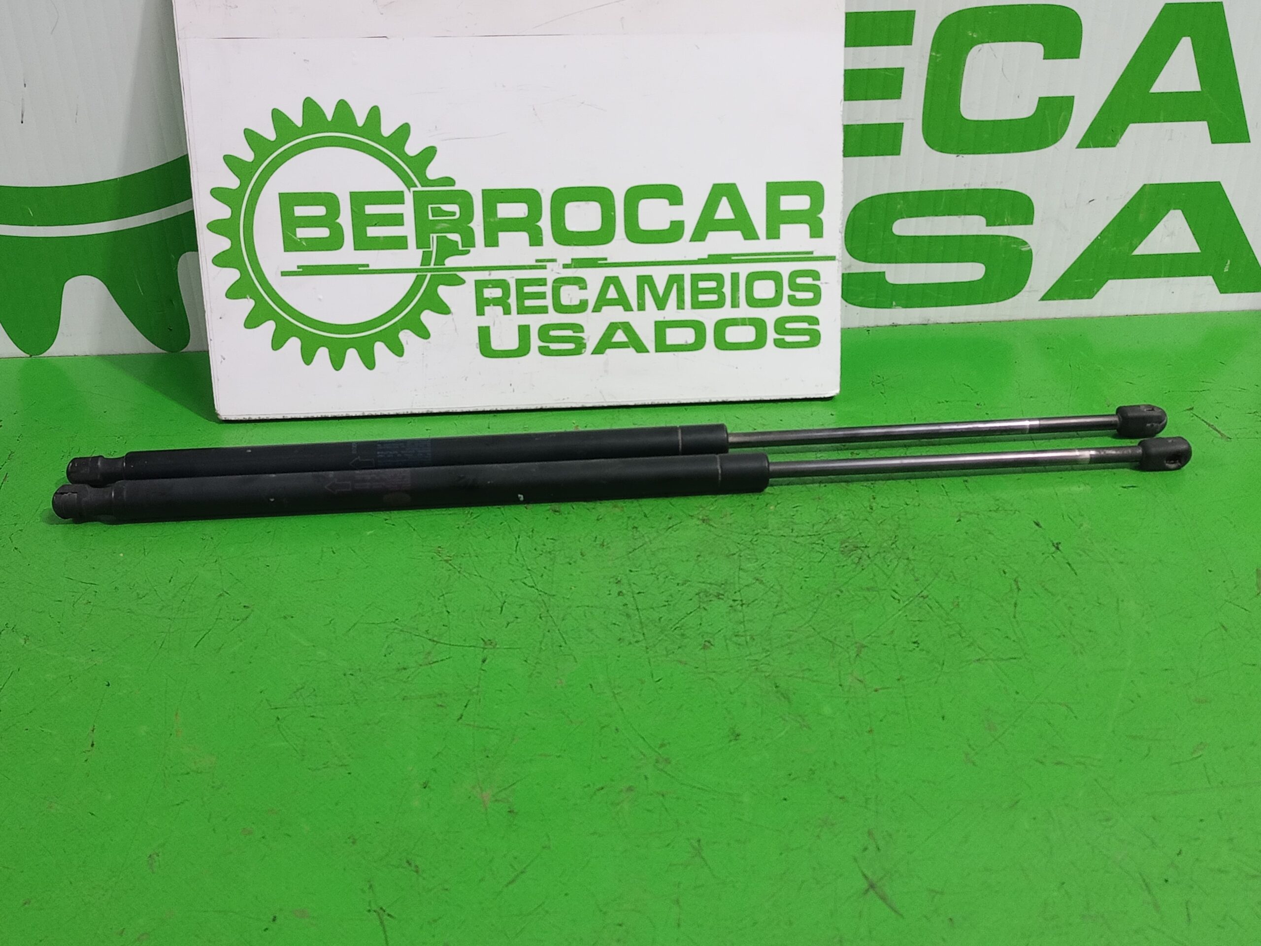 amortiguadores_maletero_porton_bhe790070_bhe790044_land_rover_range_rover_sport_3_6_td_v8