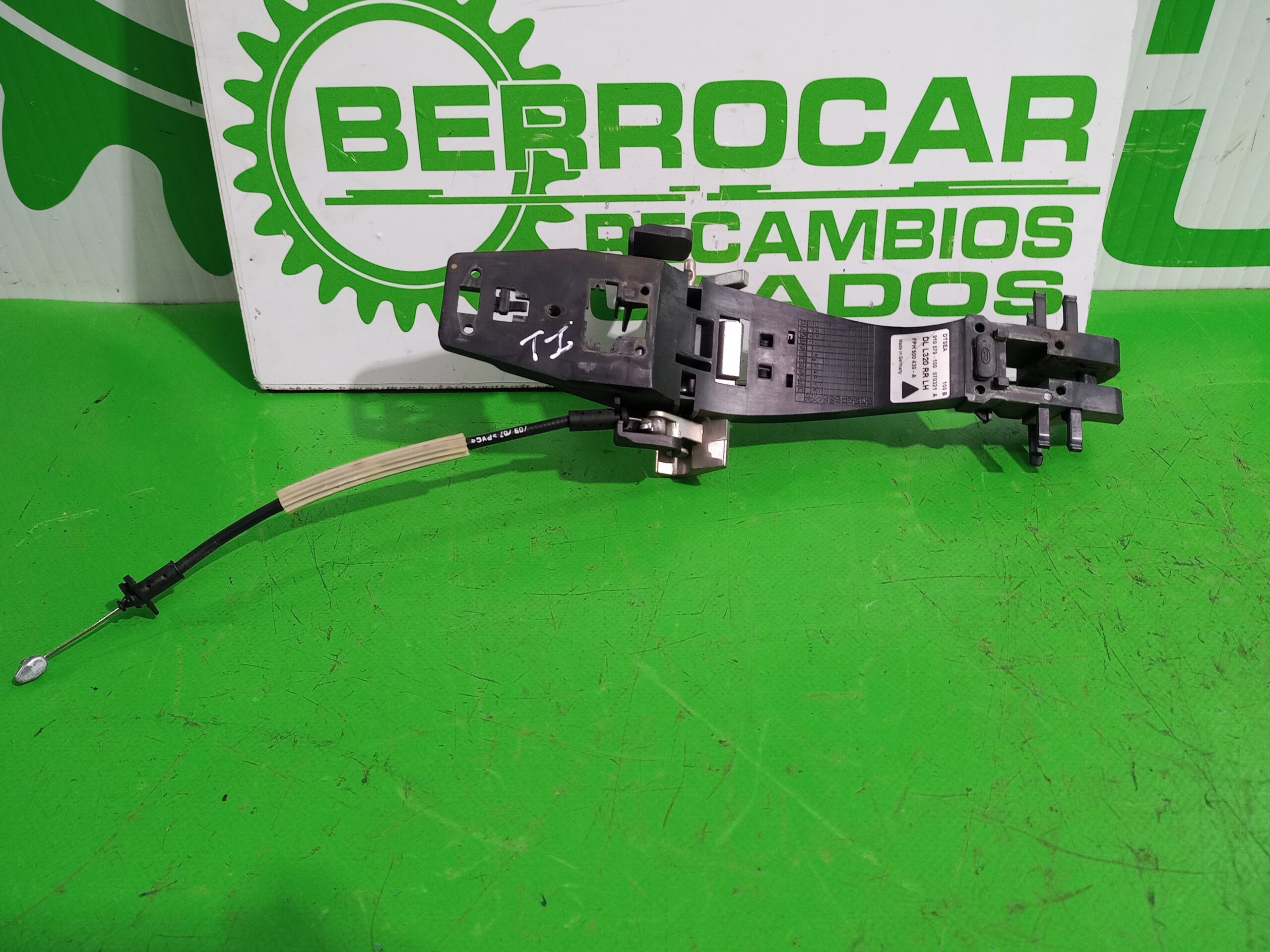 maneta_exterior_trasera_izquierda_fph500430_land_rover_range_rover_sport_3_6_td_v8