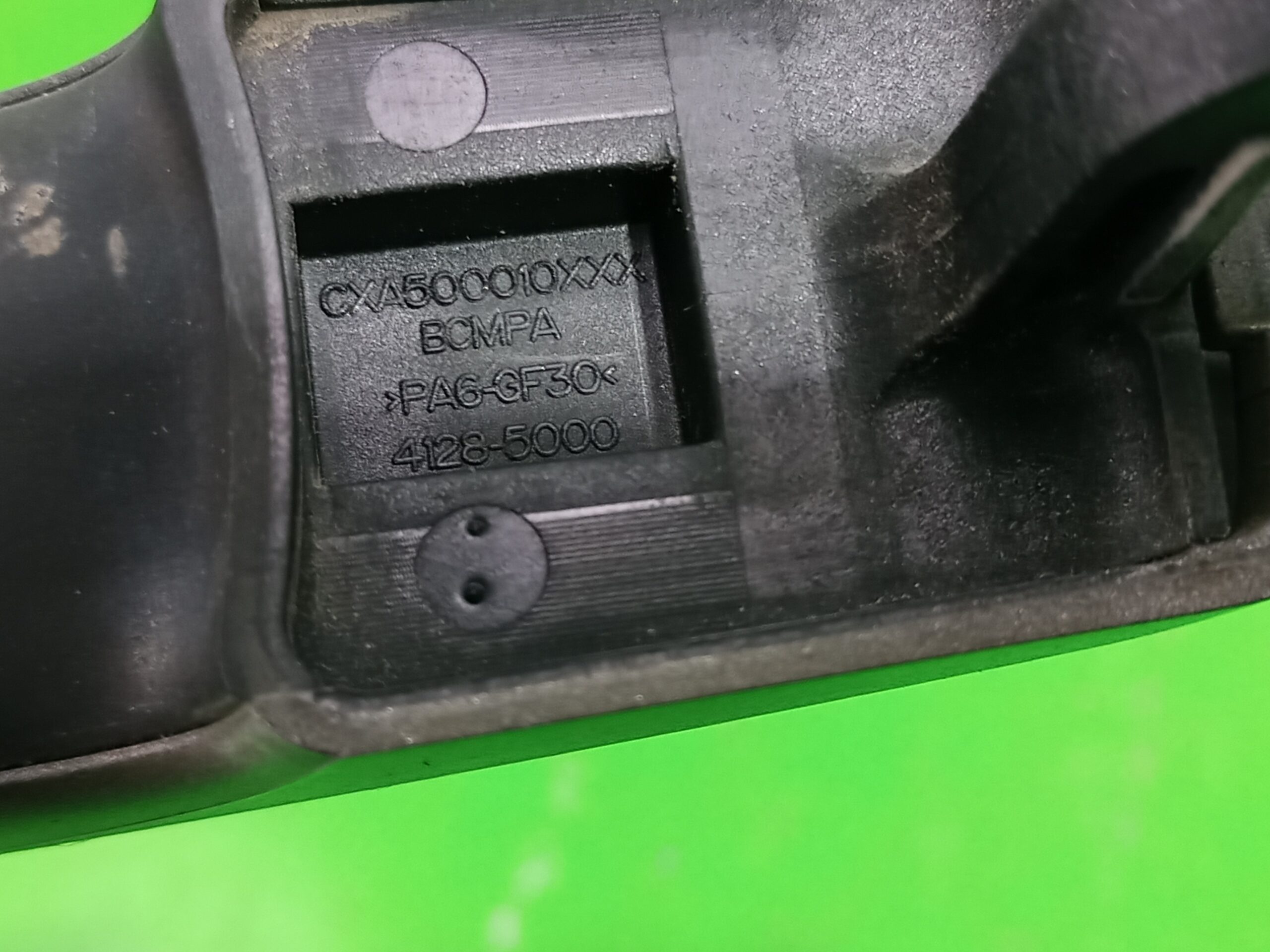 maneta_exterior_delantera_izquierda_cxa500010xxx_land_rover_range_rover_sport_3_6_td_v8