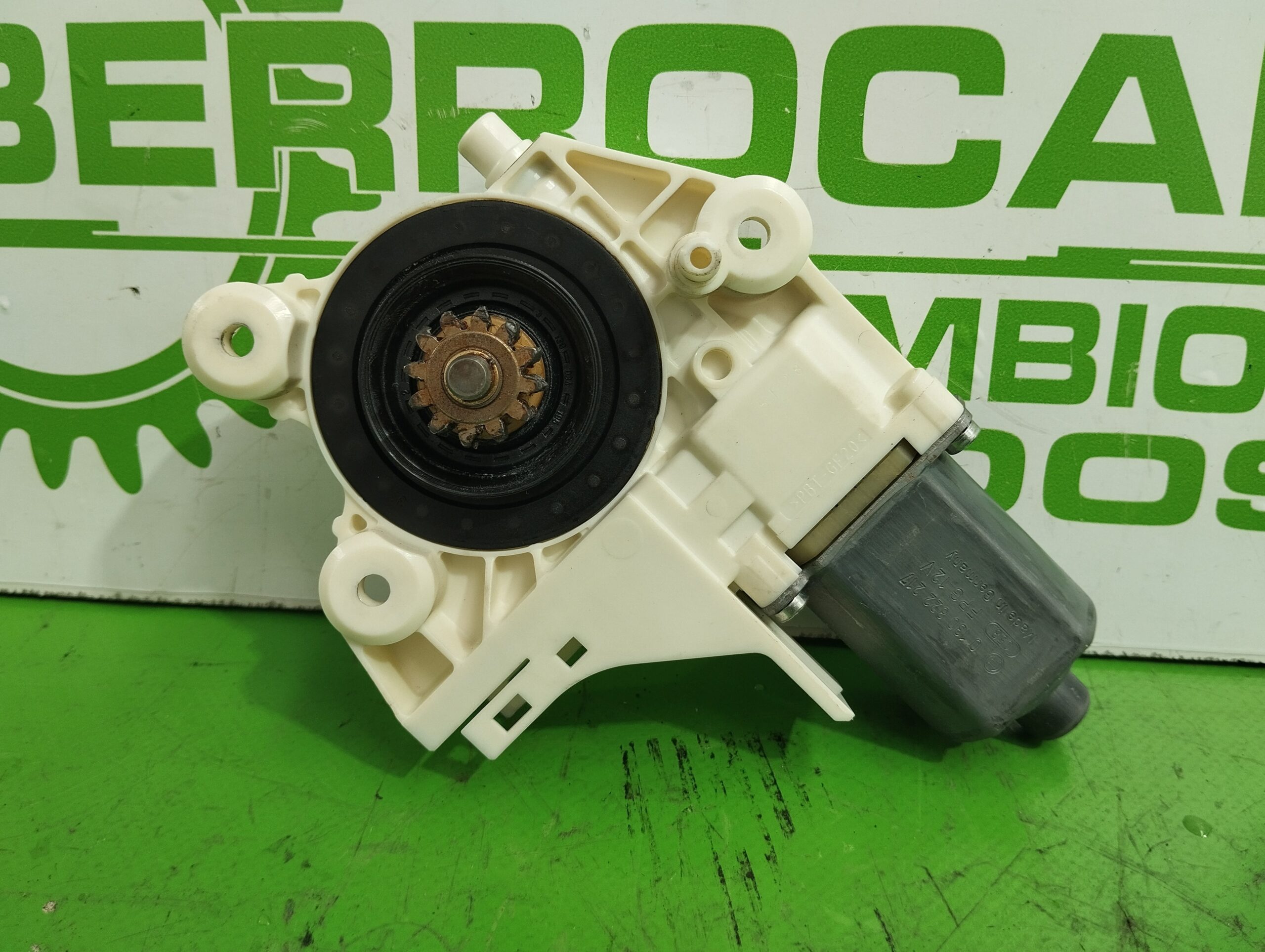 motor_elevalunas_delantero_izquierdo_4m5t14a389_ford_focus_berlina_cap_1_6_16v_cat