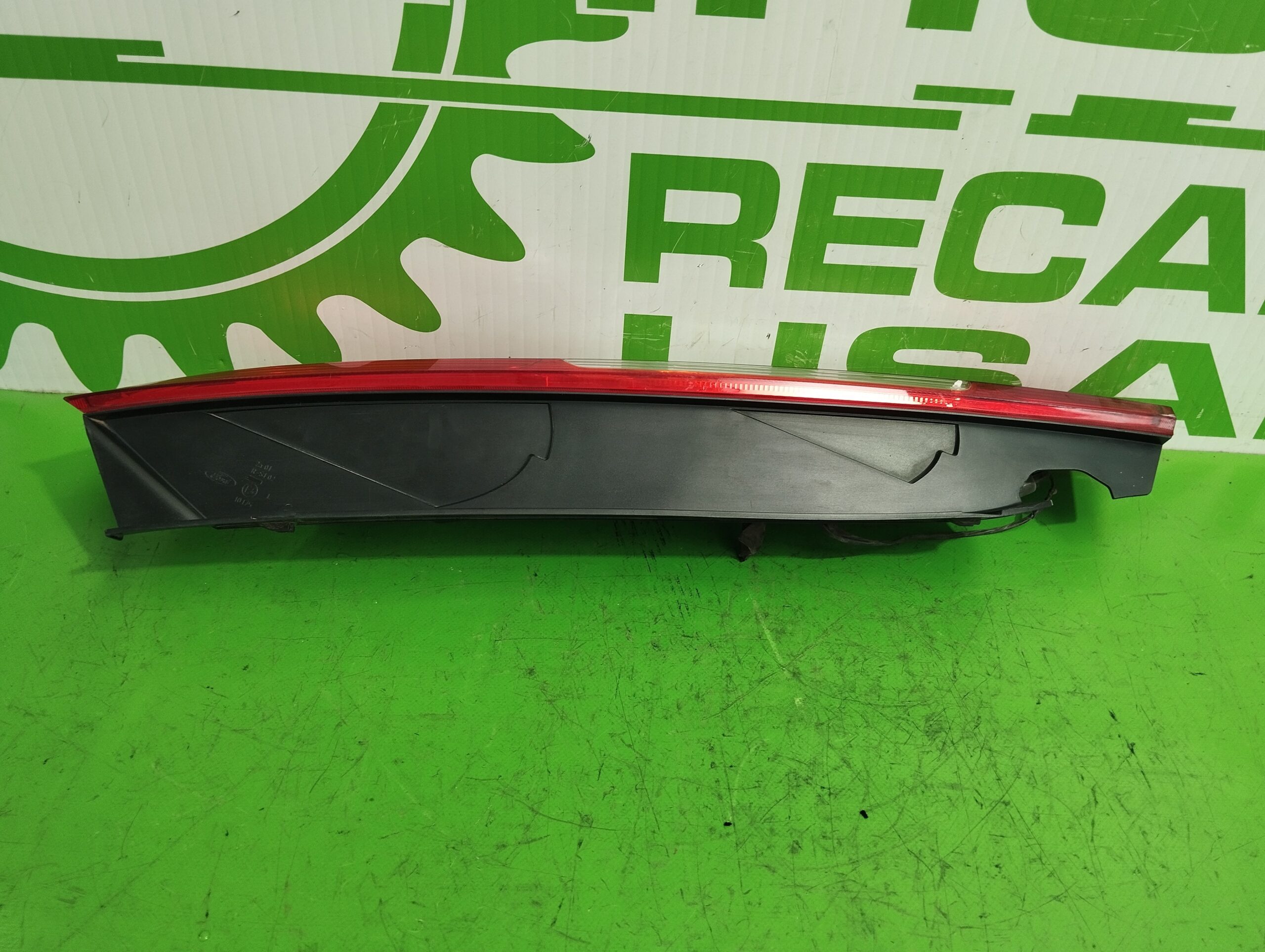 piloto_trasero_izquierdo_4m5113405a_ford_focus_berlina_cap_1_6_16v_cat