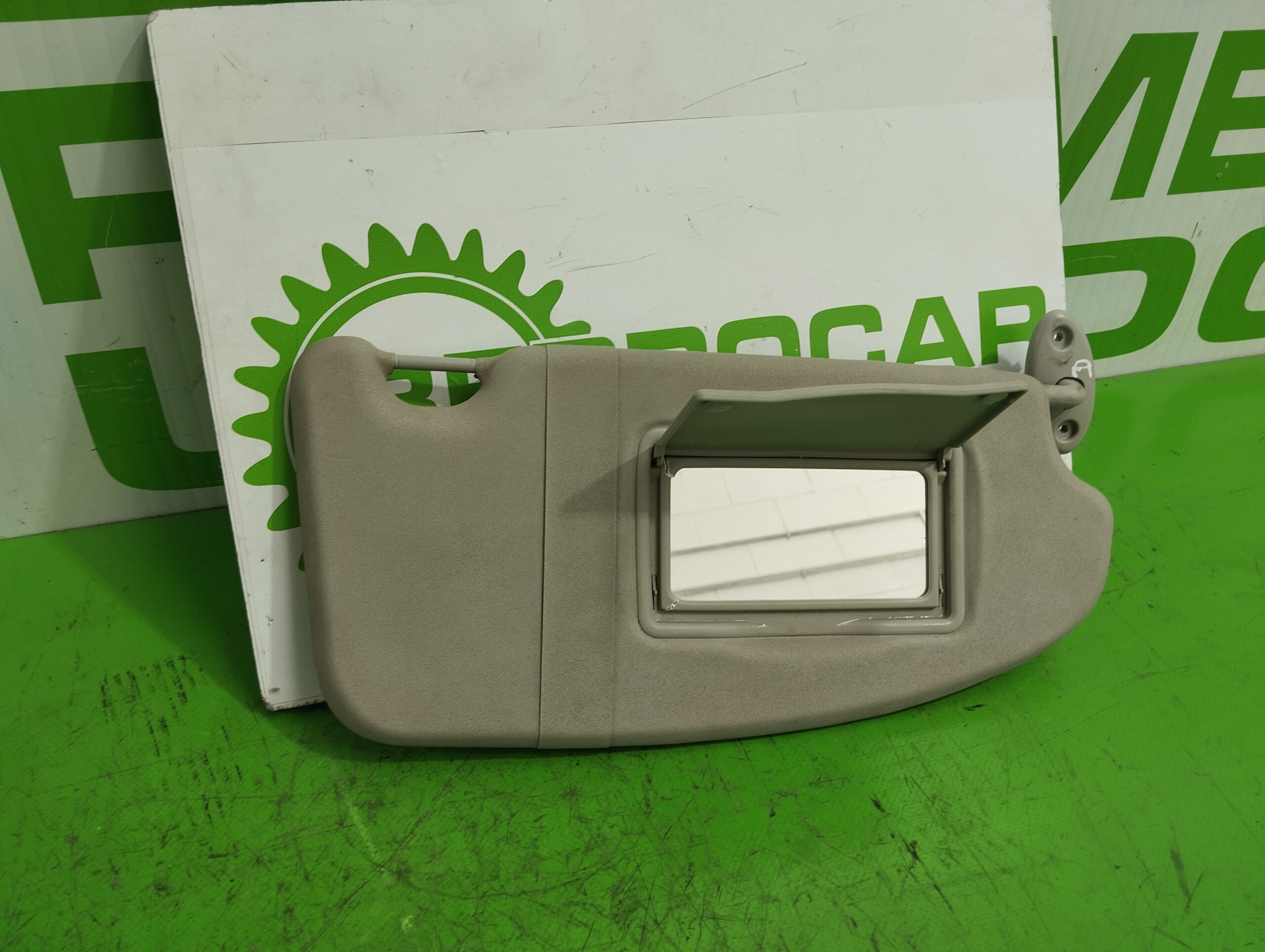 parasol_derecho_4m51r04100_ford_focus_berlina_cap_1_6_16v_cat