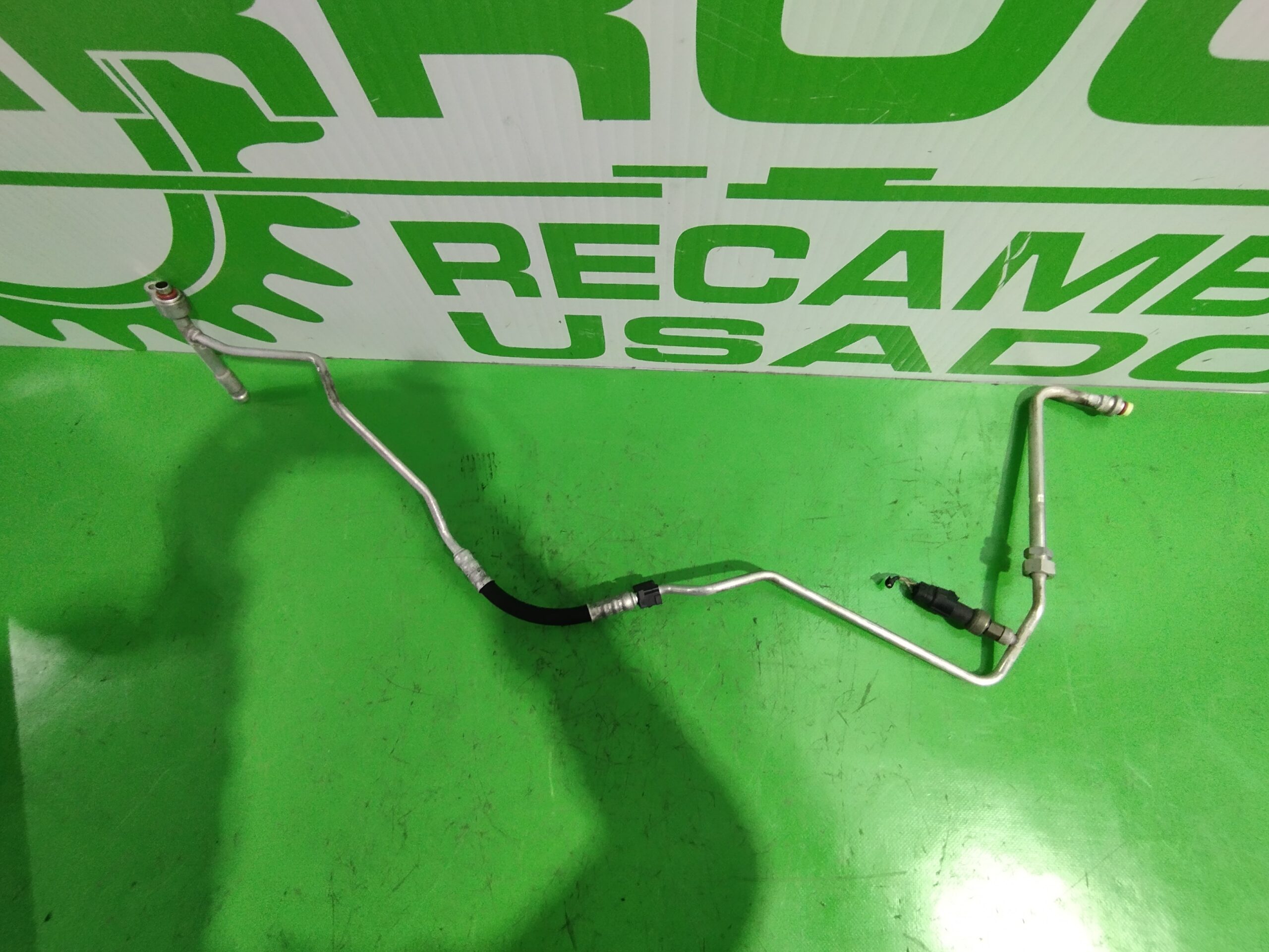 tubos_aire_acondicionado_1491677_ford_focus_berlina_cap_1_6_16v_cat