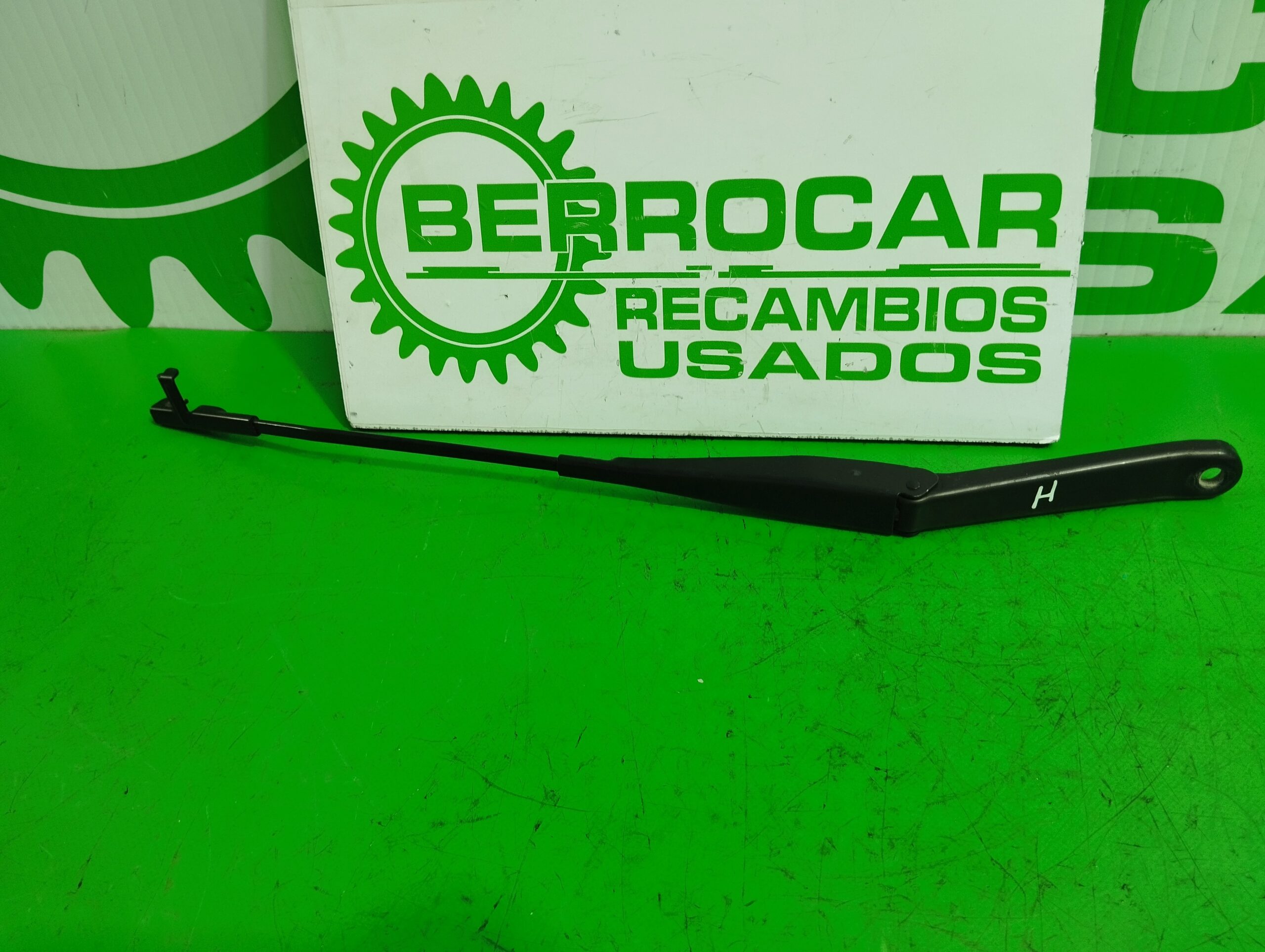 brazo_limpia_delantero_izquierdo_4m5117526ab_ford_focus_berlina_cap_1_6_16v_cat