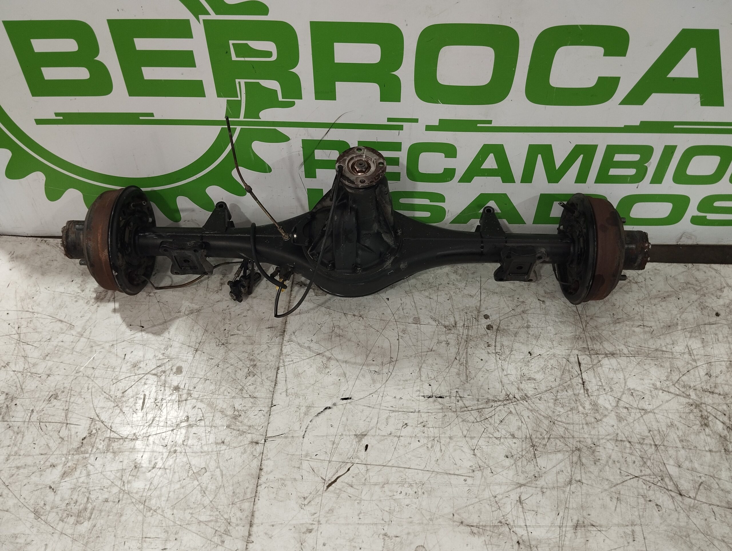 puente_trasero_38311g9840_nissan_cabstar_e_3_0_diesel