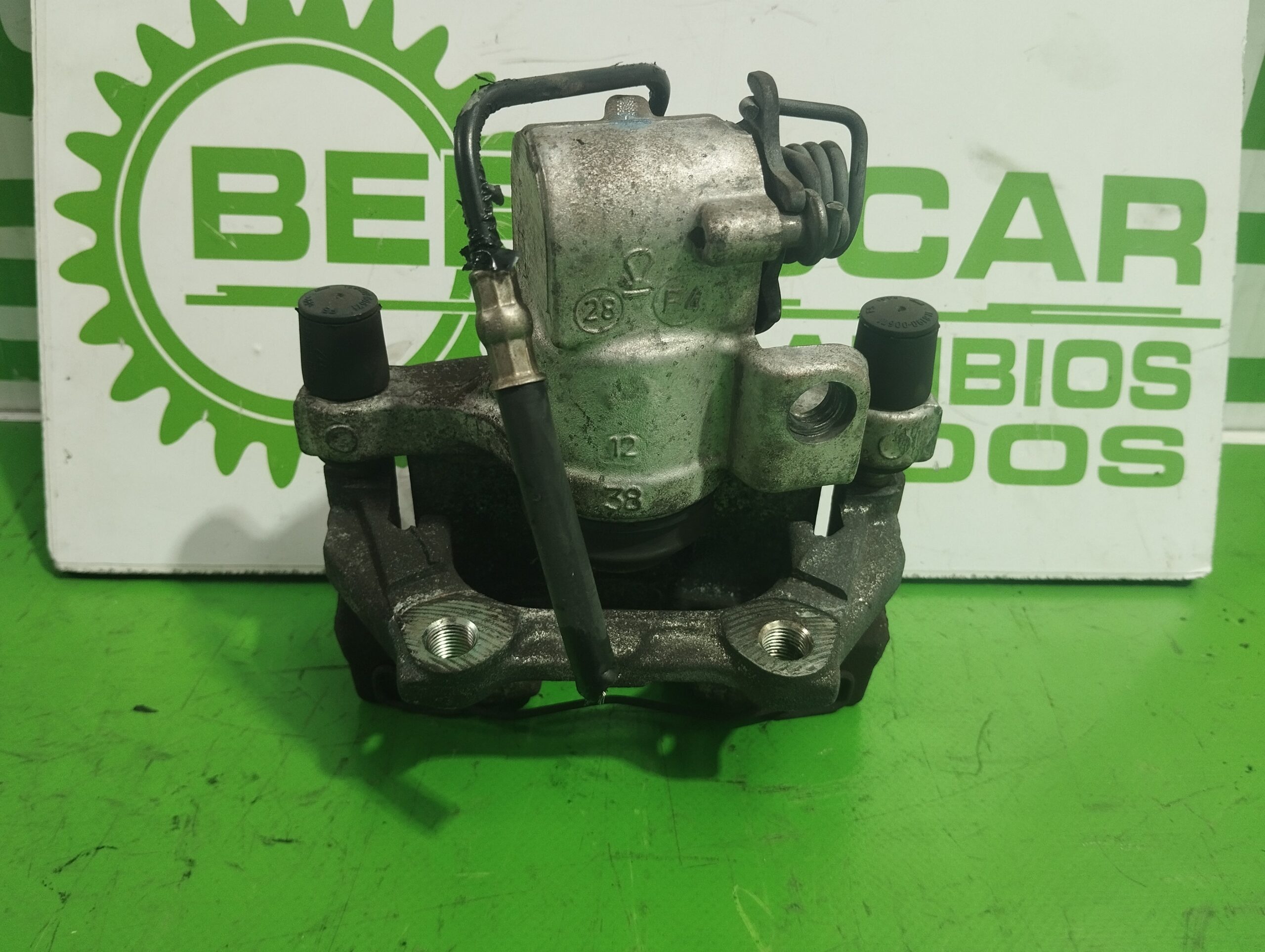 pinza_de_freno_trasera_izquierda_7701049108_renault_espace_iv_jk0_2_2_dci_turbodiesel