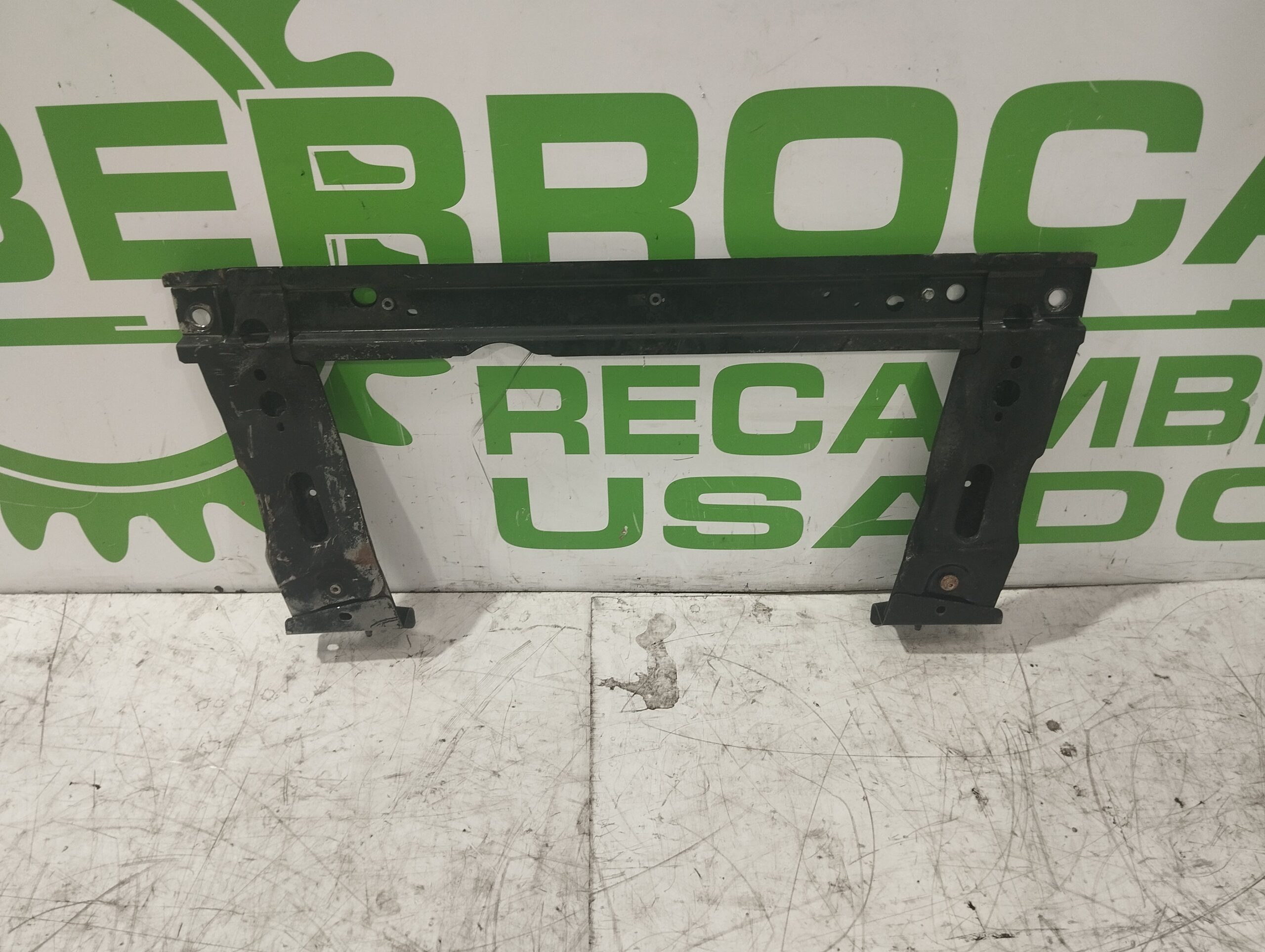 travesano_inferior_8200592015_renault_megane_ii_classic_berlina_1_5_dci_diesel