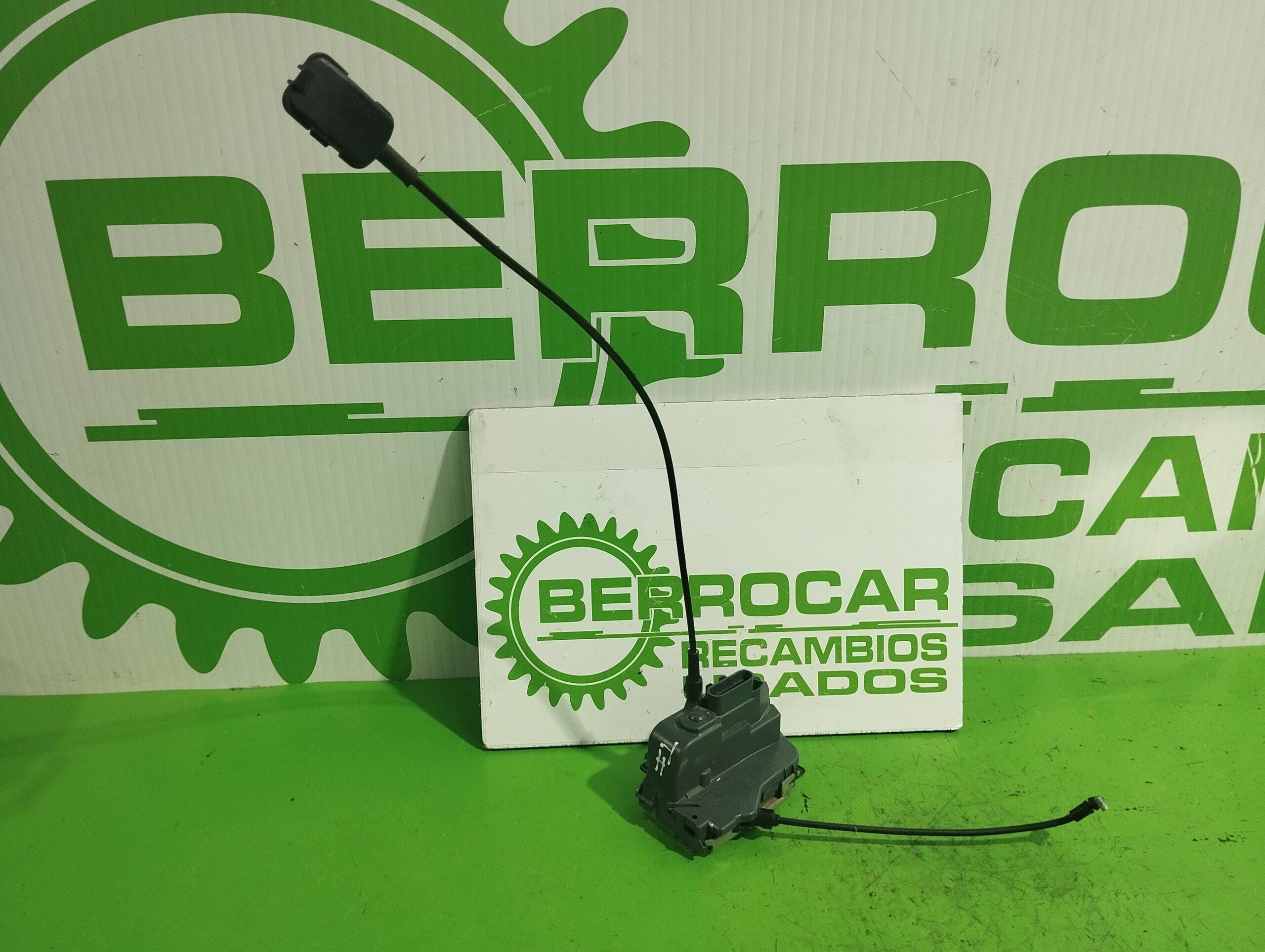 cerradura_puerta_trasera_izquierda_8200212468_renault_megane_ii_classic_berlina_1_5_dci_diesel