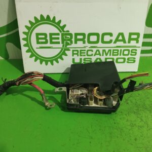 caja_reles_fusibles_8200481866_renault_megane_ii_classic_berlina_1_5_dci_diesel