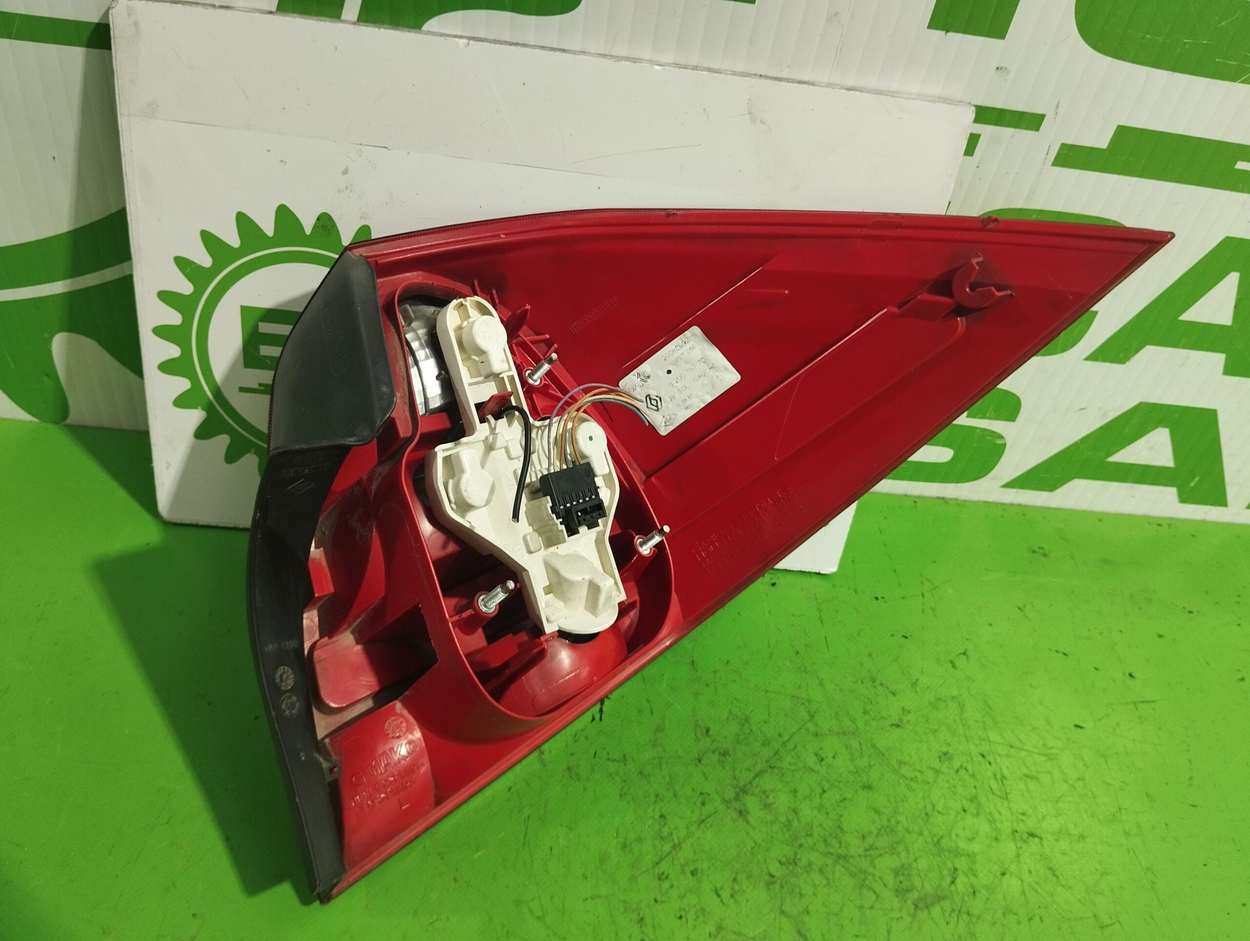 piloto_trasero_izquierdo_8200757700_renault_megane_ii_classic_berlina_1_5_dci_diesel