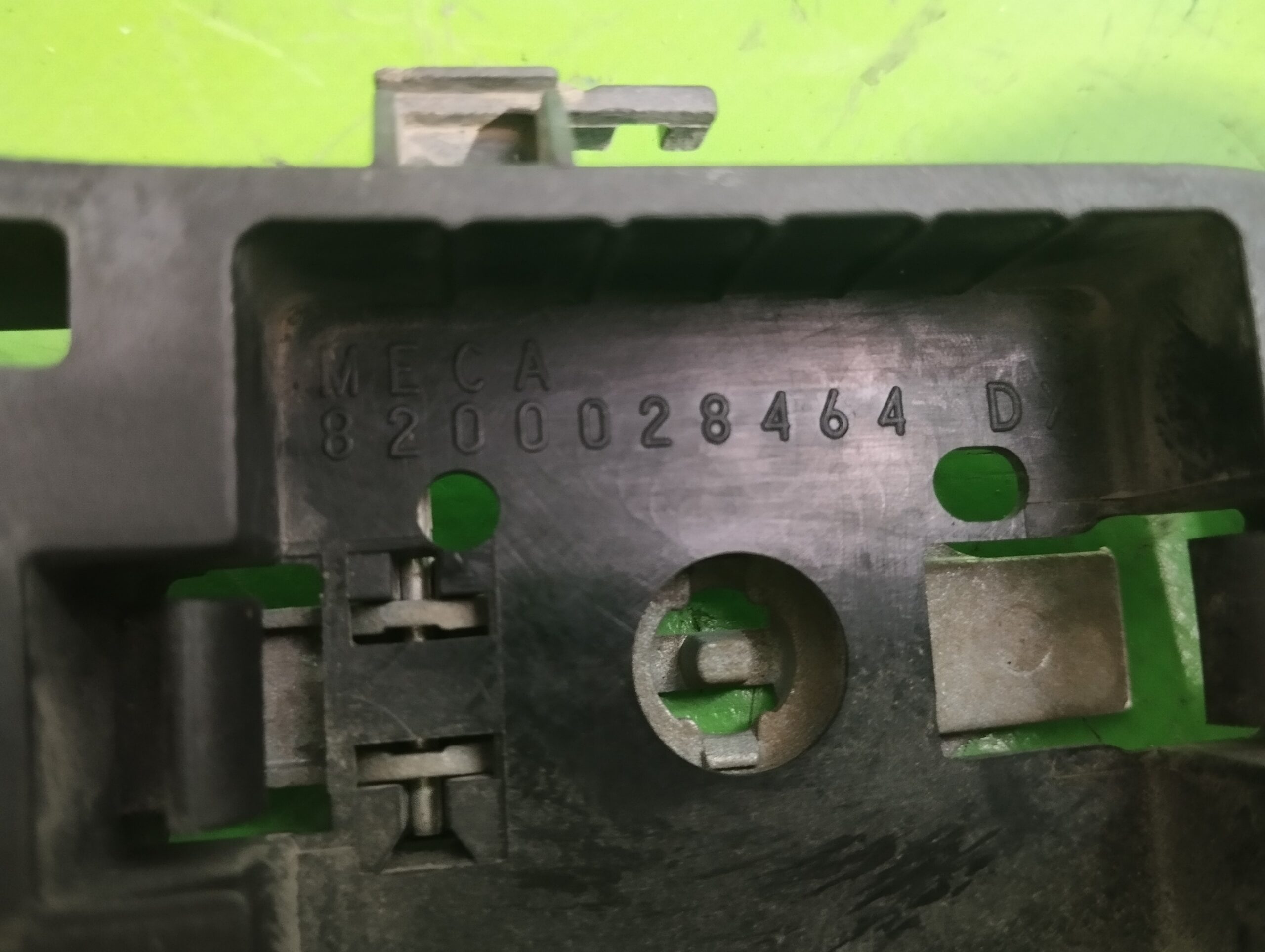 maneta_interior_trasera_izquierda_8200028464_renault_megane_ii_classic_berlina_1_5_dci_diesel