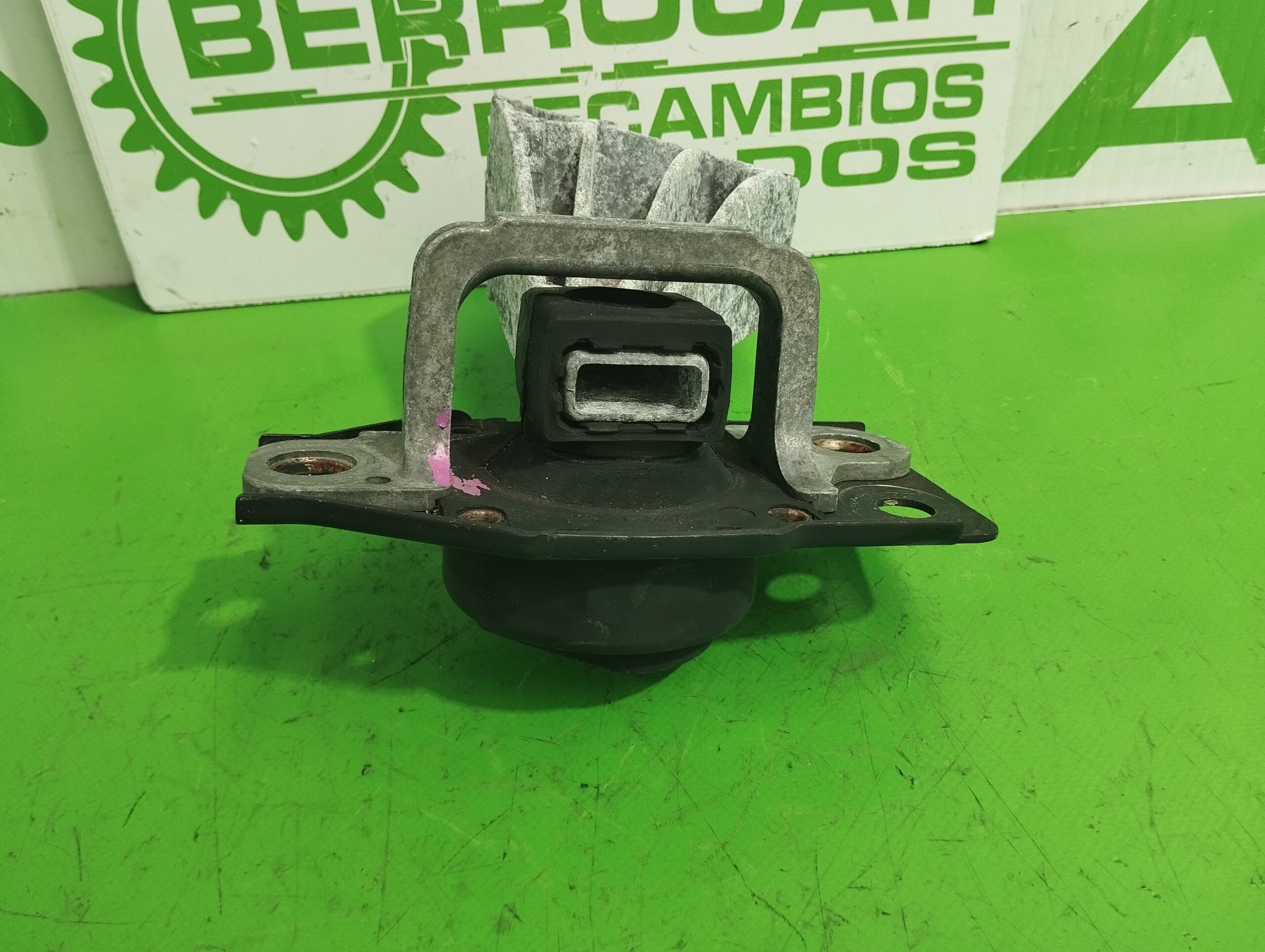 soporte_motor_derecho_500900500_renault_megane_ii_classic_berlina_1_5_dci_diesel
