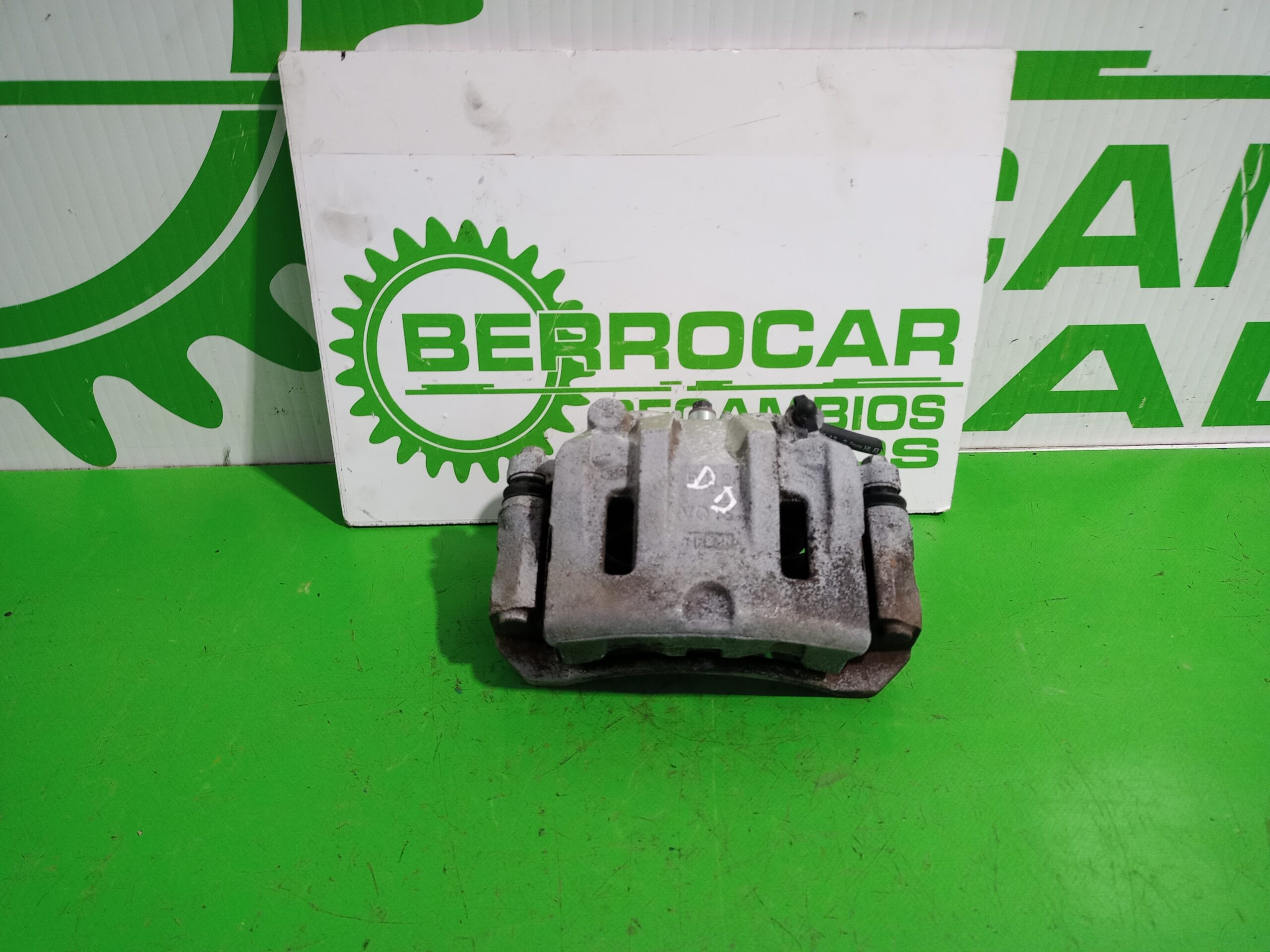 pinza_de_freno_delantera_derecha_581304d200_kia_carnival_2_9_crdi_cat