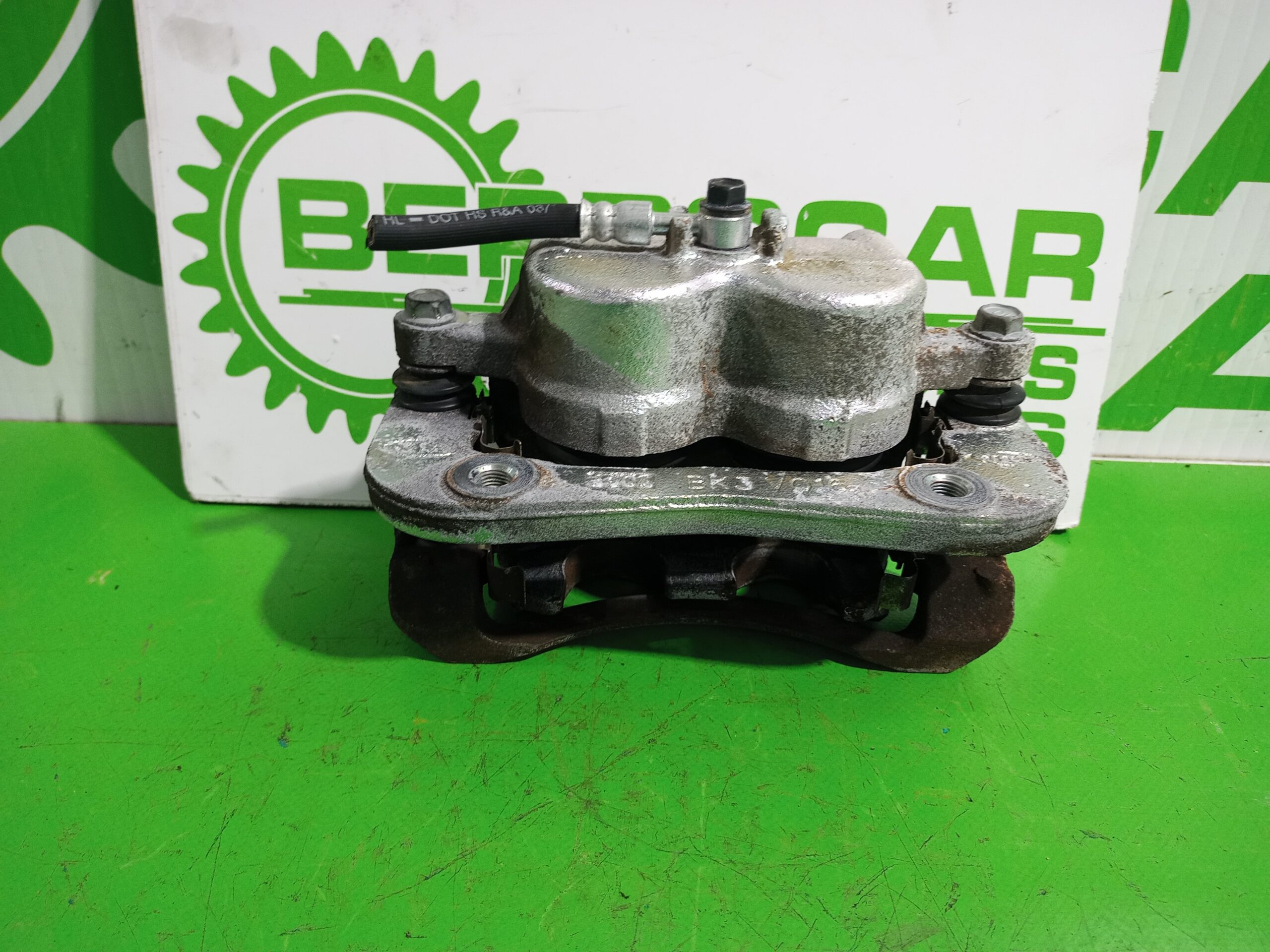 pinza_de_freno_delantera_derecha_581304d200_kia_carnival_2_9_crdi_cat