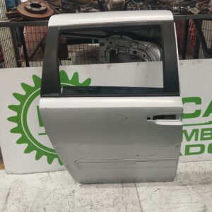 puerta_trasera_derecha_770044d010_kia_carnival_2_9_crdi_cat