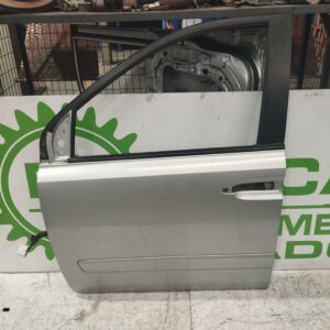 puerta_delantera_izquierda_760034d010_kia_carnival_2_9_crdi_cat