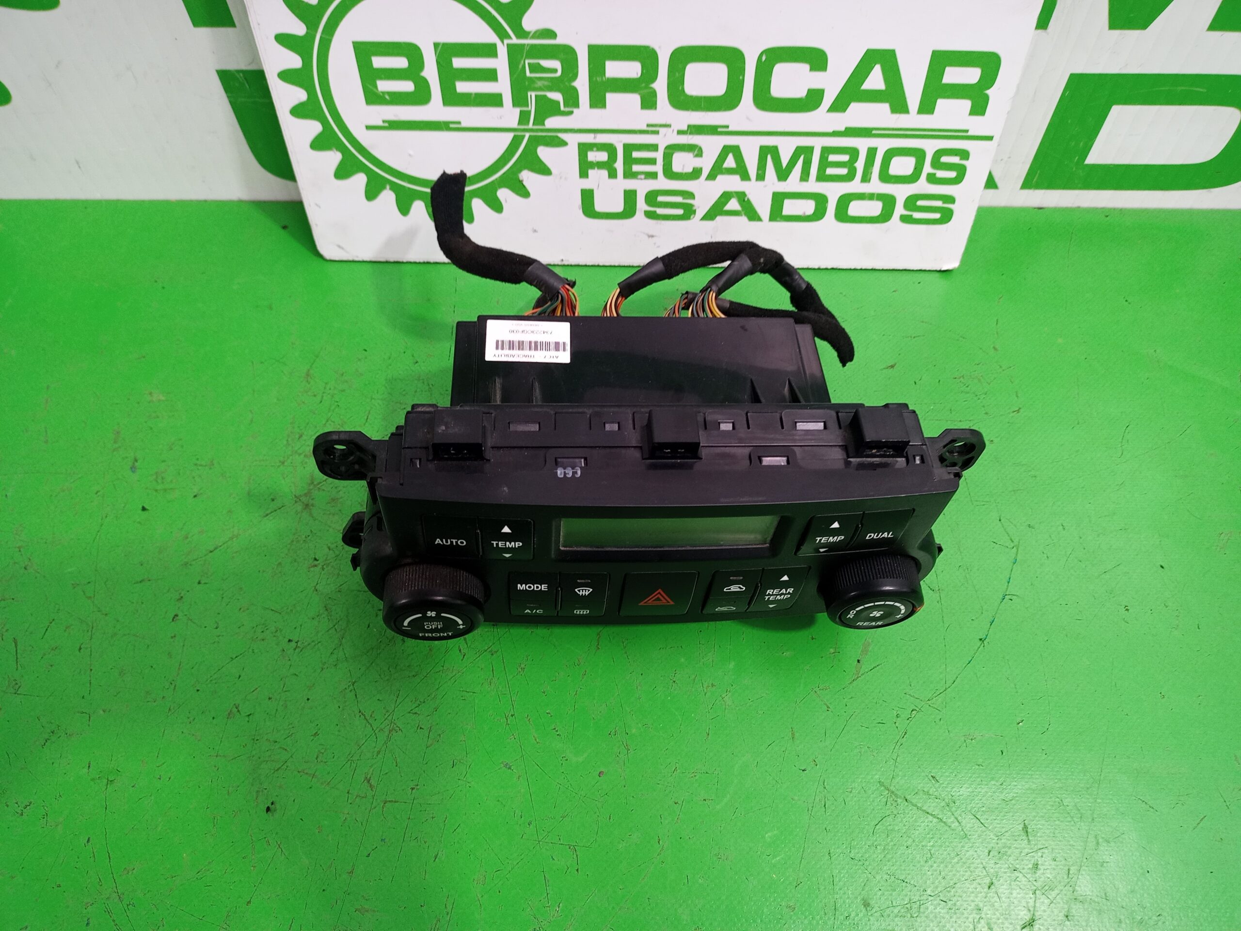 mando_climatizador_972504d254_kia_carnival_2_9_crdi_cat