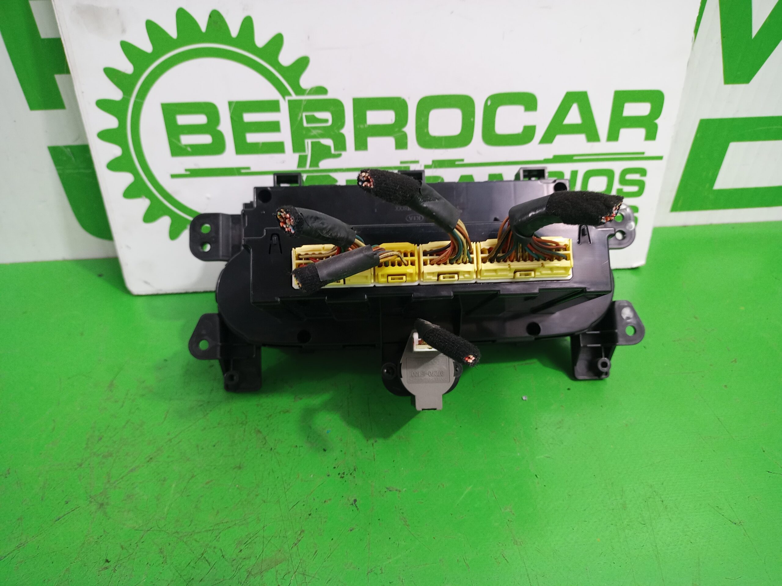 mando_climatizador_972504d254_kia_carnival_2_9_crdi_cat