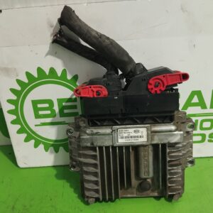 centralita_motor_uce_391044x910_kia_carnival_2_9_crdi_cat