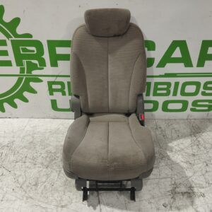 asientos_trasero_derecho_4701558_kia_carnival_2_9_crdi_cat