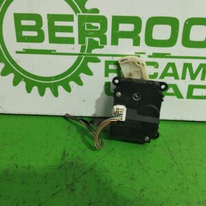 motor_apertura_trampillas_b400730530_kia_carnival_2_9_crdi_cat