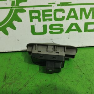 mando_elevalunas_trasero_izquierdo_202006137_kia_carnival_2_9_crdi_cat