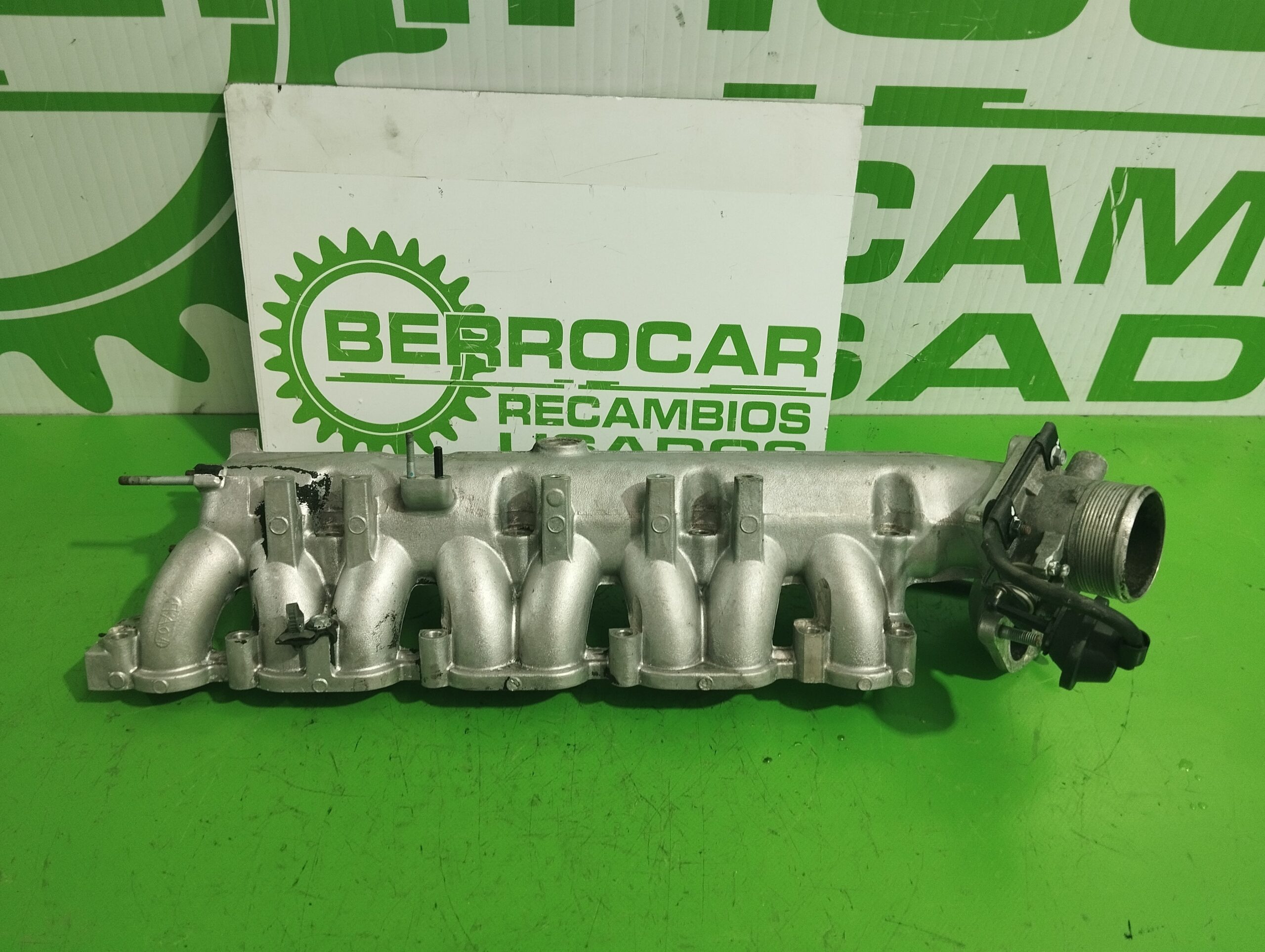 colector_admision_283104x900_kia_carnival_2_9_crdi_cat