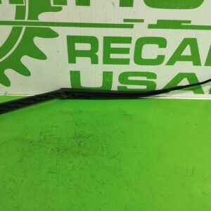 brazo_limpia_delantero_derecho_983204d000_kia_carnival_2_9_crdi_cat