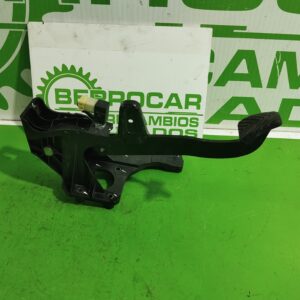 pedal_freno_328004d200_kia_carnival_2_9_crdi_cat