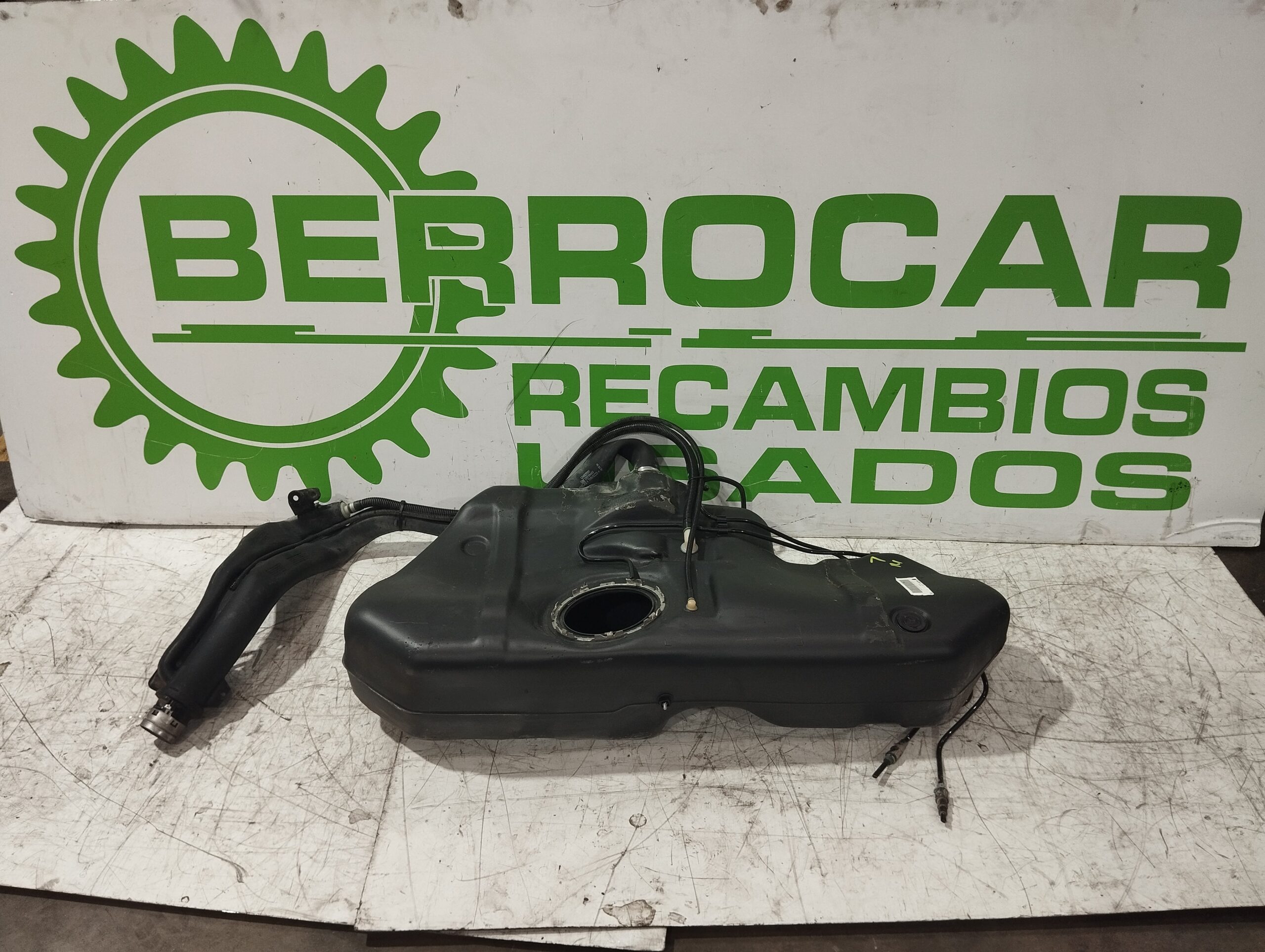 deposito_combustible_13117458_opel_astra_h_berlina_essentia