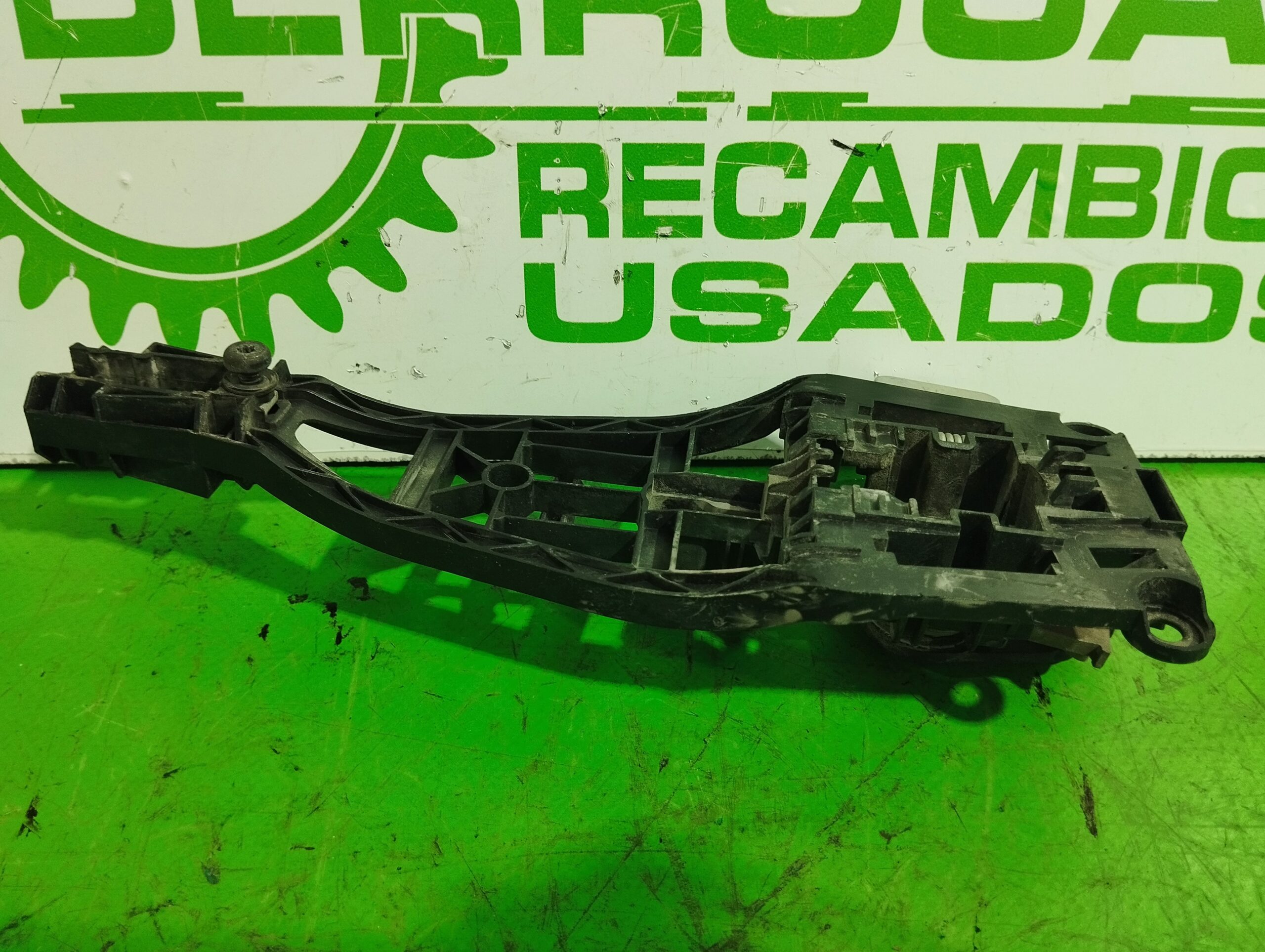 maneta_exterior_delantera_izquierda_24463523_opel_astra_h_berlina_essentia