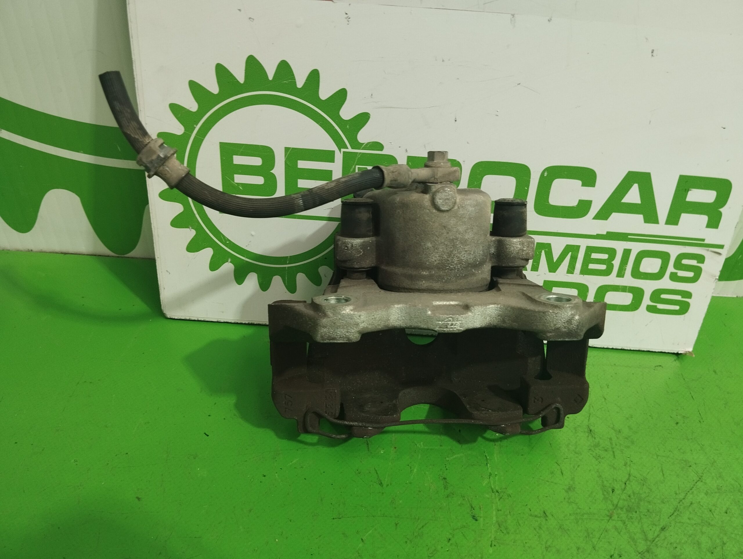 pinza_de_freno_delantera_izquierda_93190644_opel_astra_h_berlina_essentia