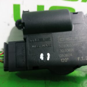 motor_apertura_trampillas_52406339r02_opel_astra_h_berlina_essentia