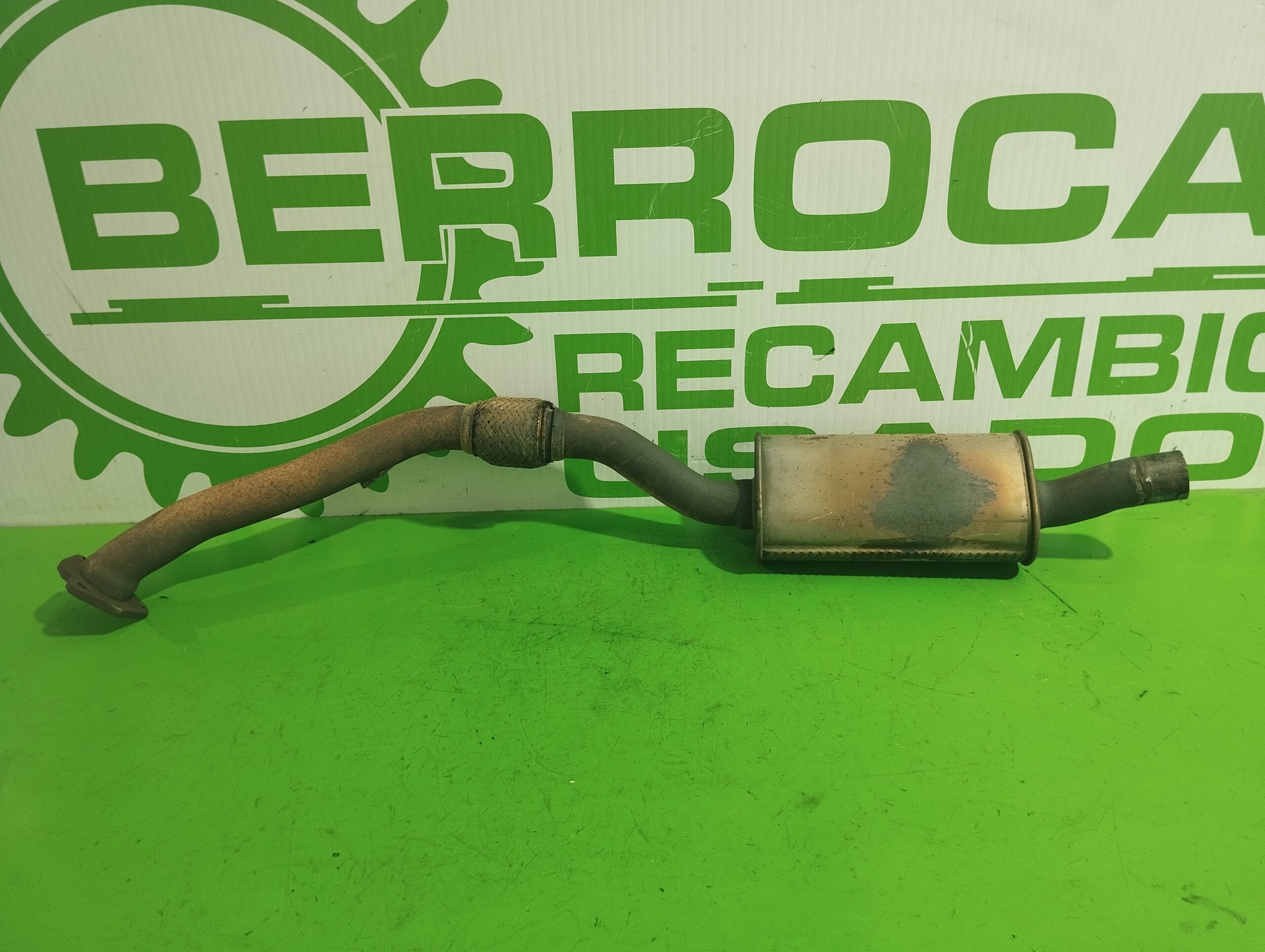 tubo_escape_860253211_volkswagen_passat_berlina_3b3_1_6