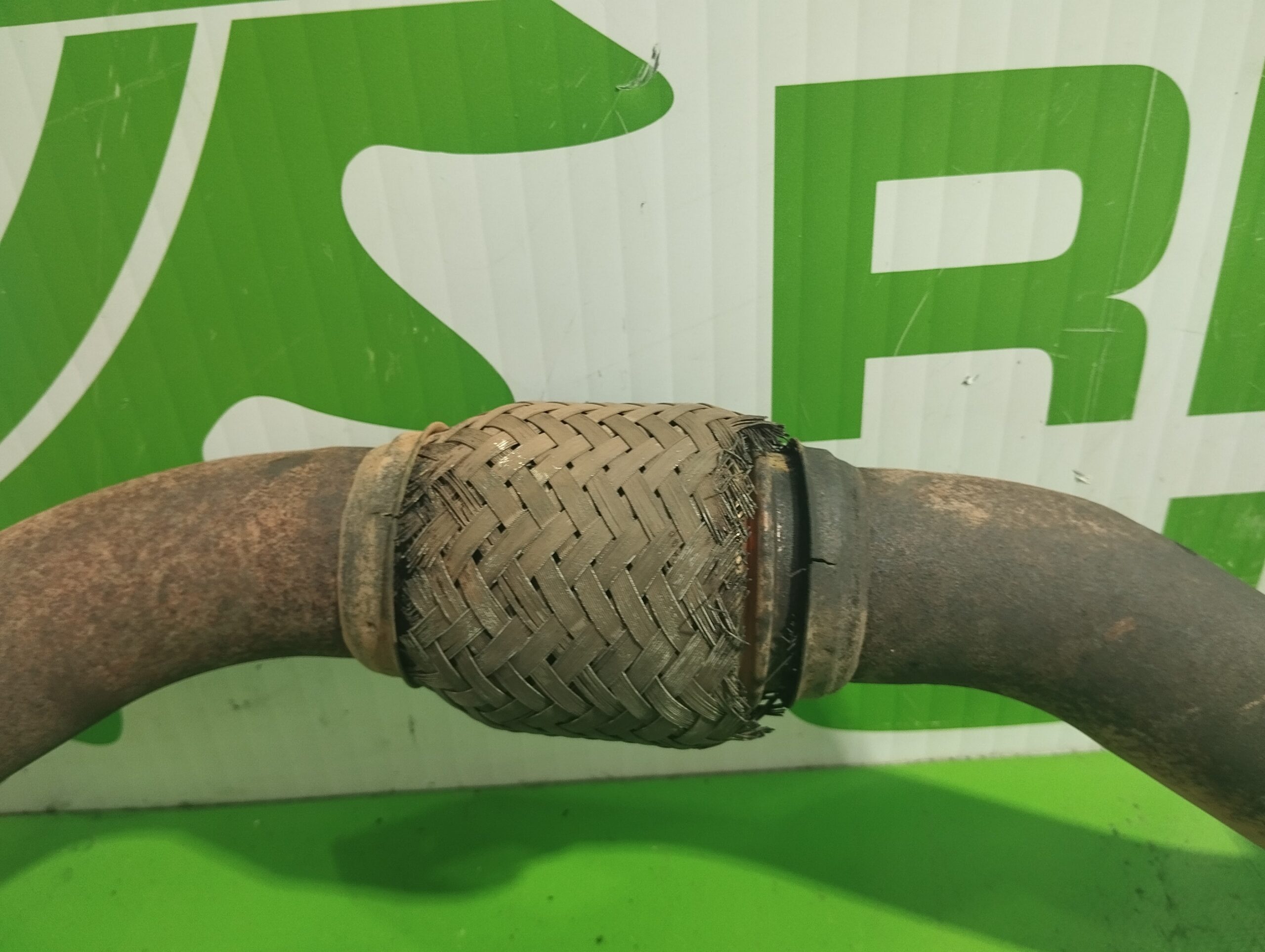 tubo_escape_860253211_volkswagen_passat_berlina_3b3_1_6