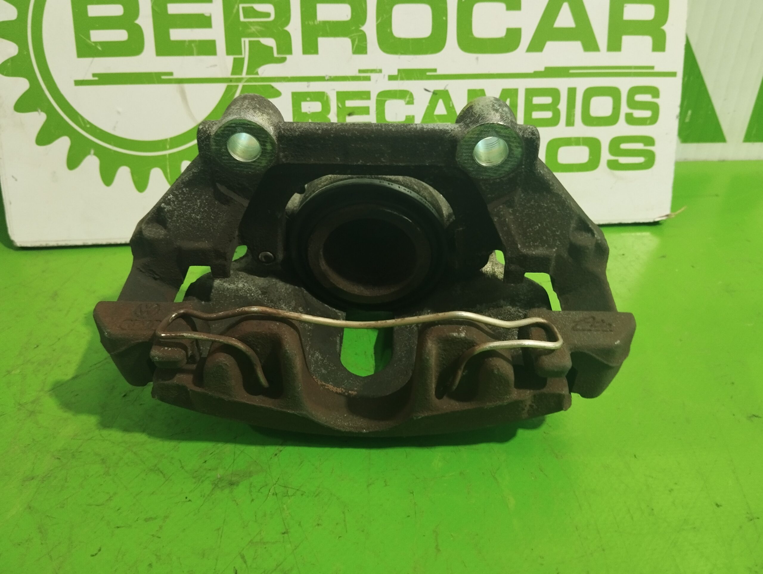 pinza_de_freno_delantera_izquierda_8e0615123a_volkswagen_passat_berlina_3b3_1_6