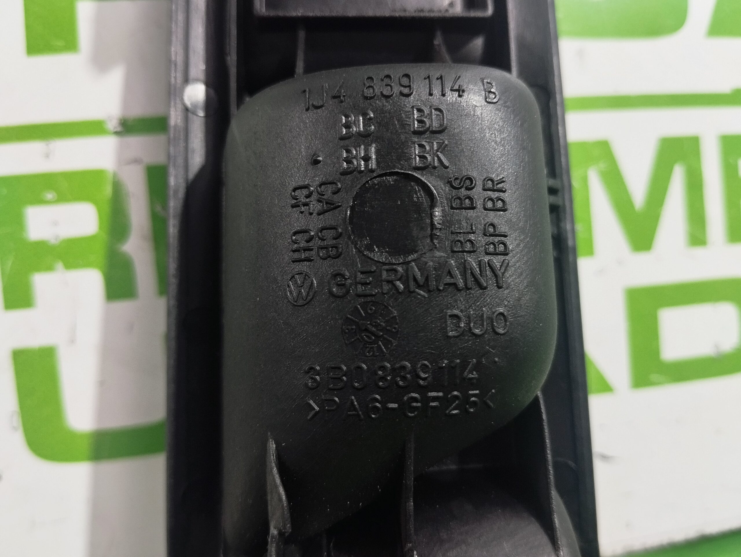 maneta_interior_trasera_derecha_3b0839114_volkswagen_passat_berlina_3b3_1_6