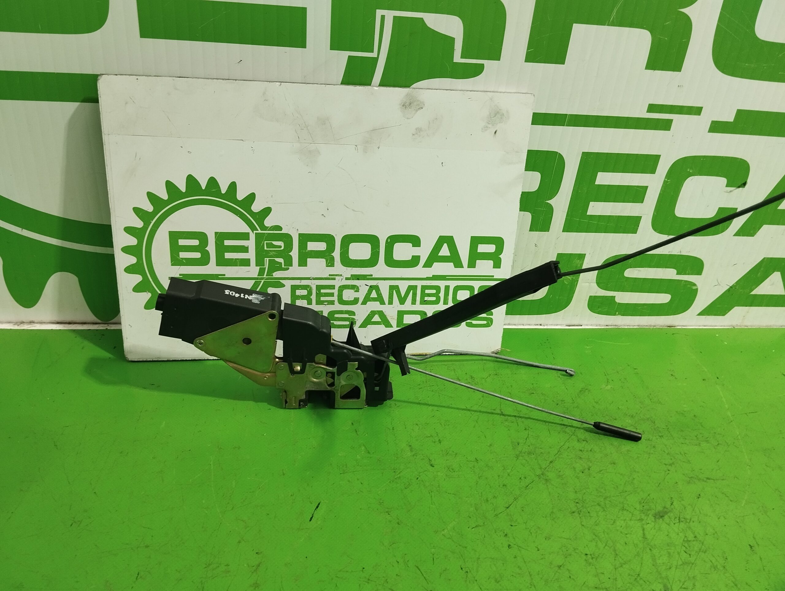 cerradura_puerta_delantera_derecha_30850808_volvo_s40_berlina_1_6_cat