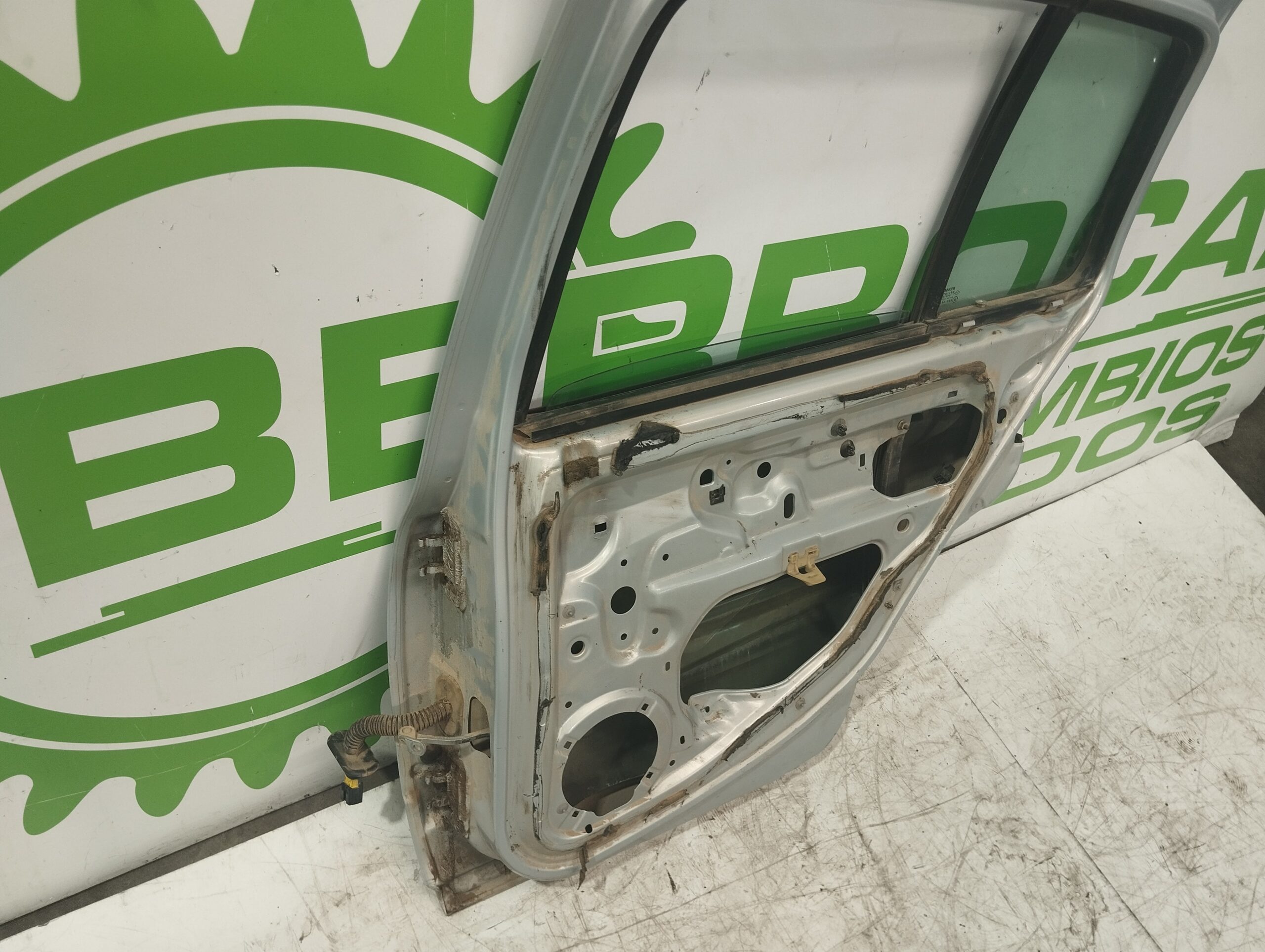 puerta_trasera_derecha_7752234291_renault_clio_ii_fase_ii_b_cb0_1_5_dci_diesel