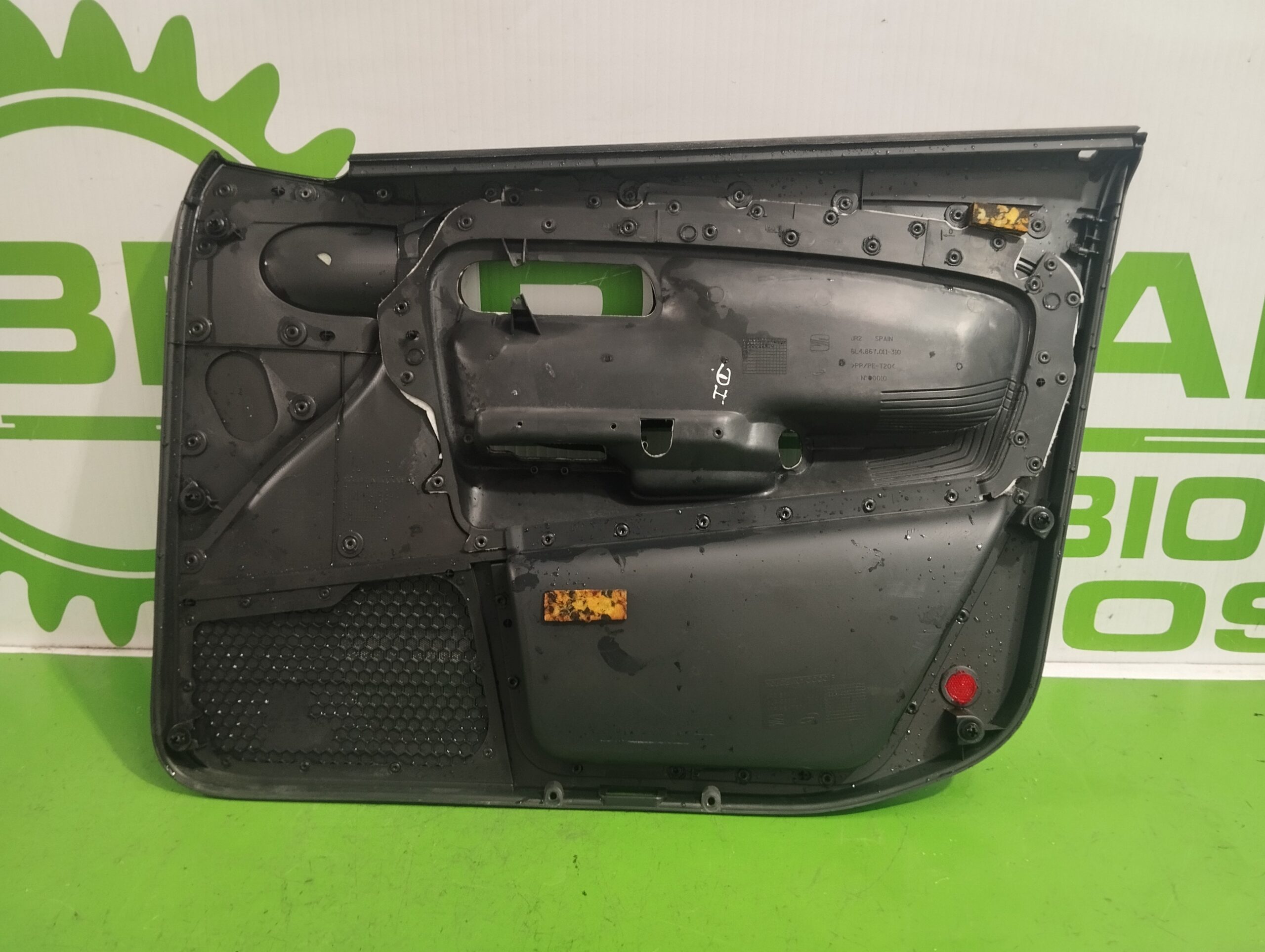 guarnecido_puerta_delantera_izquierda_6l4867011_seat_ibiza_6l1_1_9_tdi